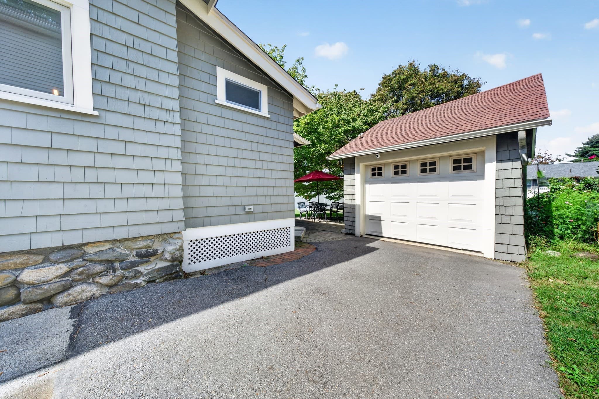 Single Family Residence at 33 Union St, North Andover MA 01845, North Andover, photo 38 of 39