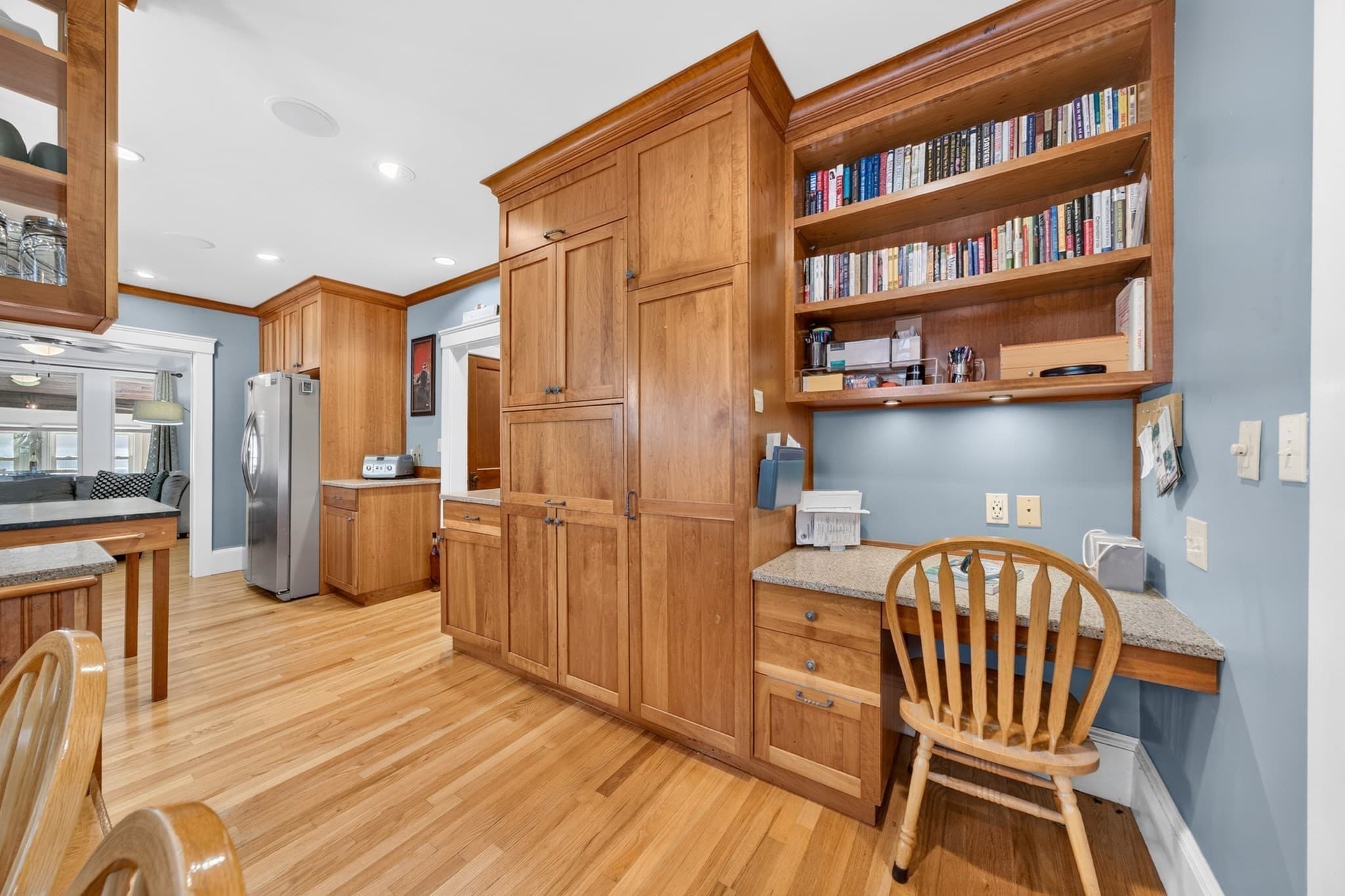 Single Family Residence at 33 Union St, North Andover MA 01845, North Andover, photo 11 of 39
