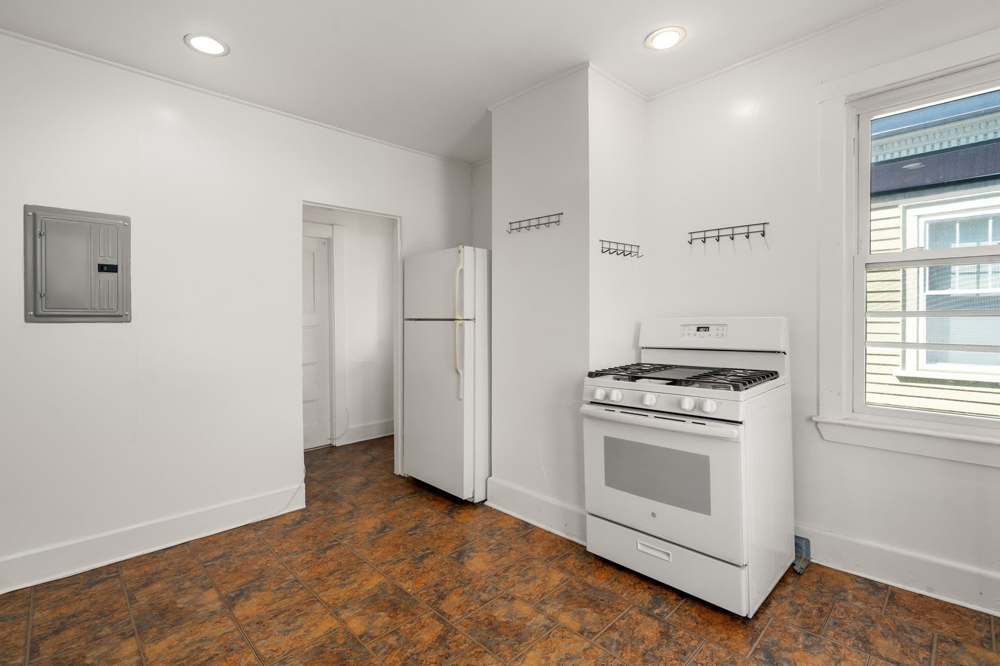 Condominium at 83 Francis St # 5, Brookline MA 02446, Brookline, photo 15 of 23