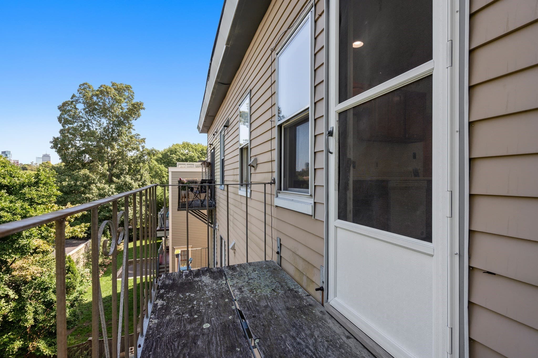 Condominium at 83 Francis St # 5, Brookline MA 02446, Brookline, photo 19 of 23