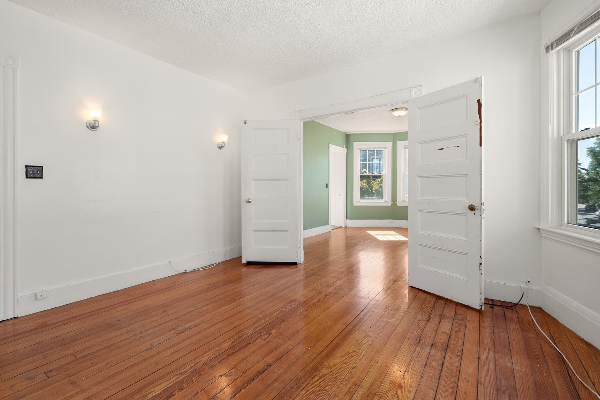 Condominium at 83 Francis St # 5, Brookline MA 02446, Brookline, photo 4 of 23