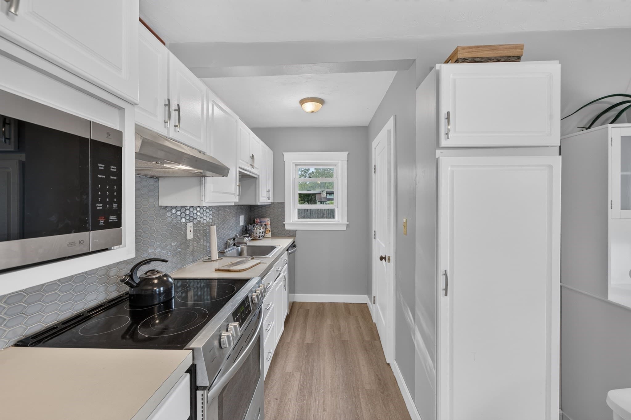 Single Family Residence at 20 Wheelock St, Oxford MA 01540, Oxford, photo 13 of 37