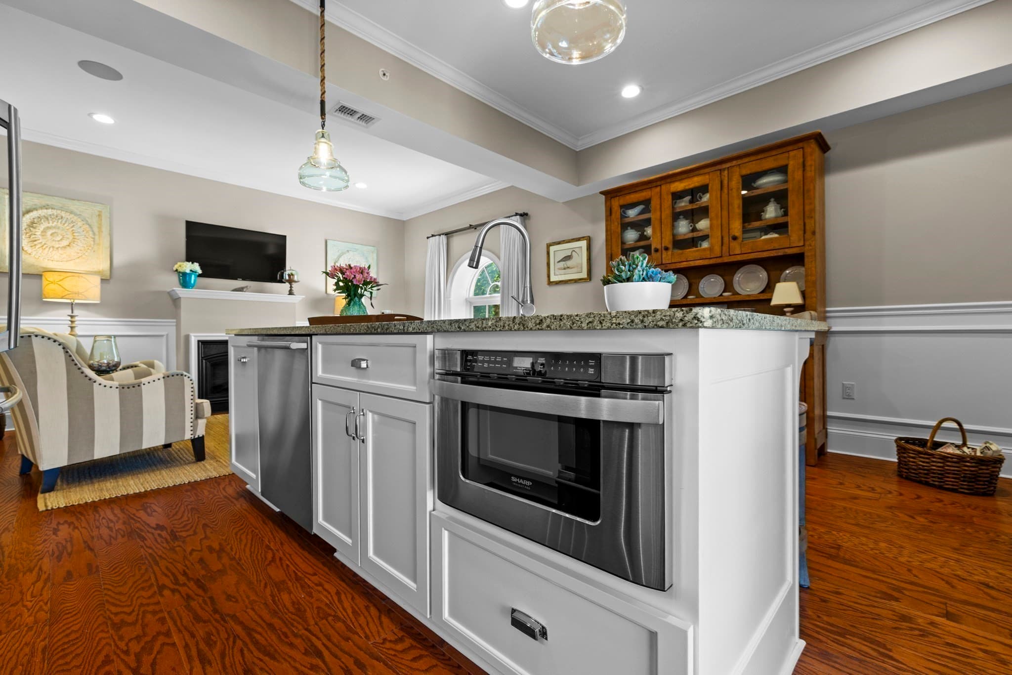 Condominium at 616 E Fourth Street # 303, Boston MA 02127, photo 13 of 34