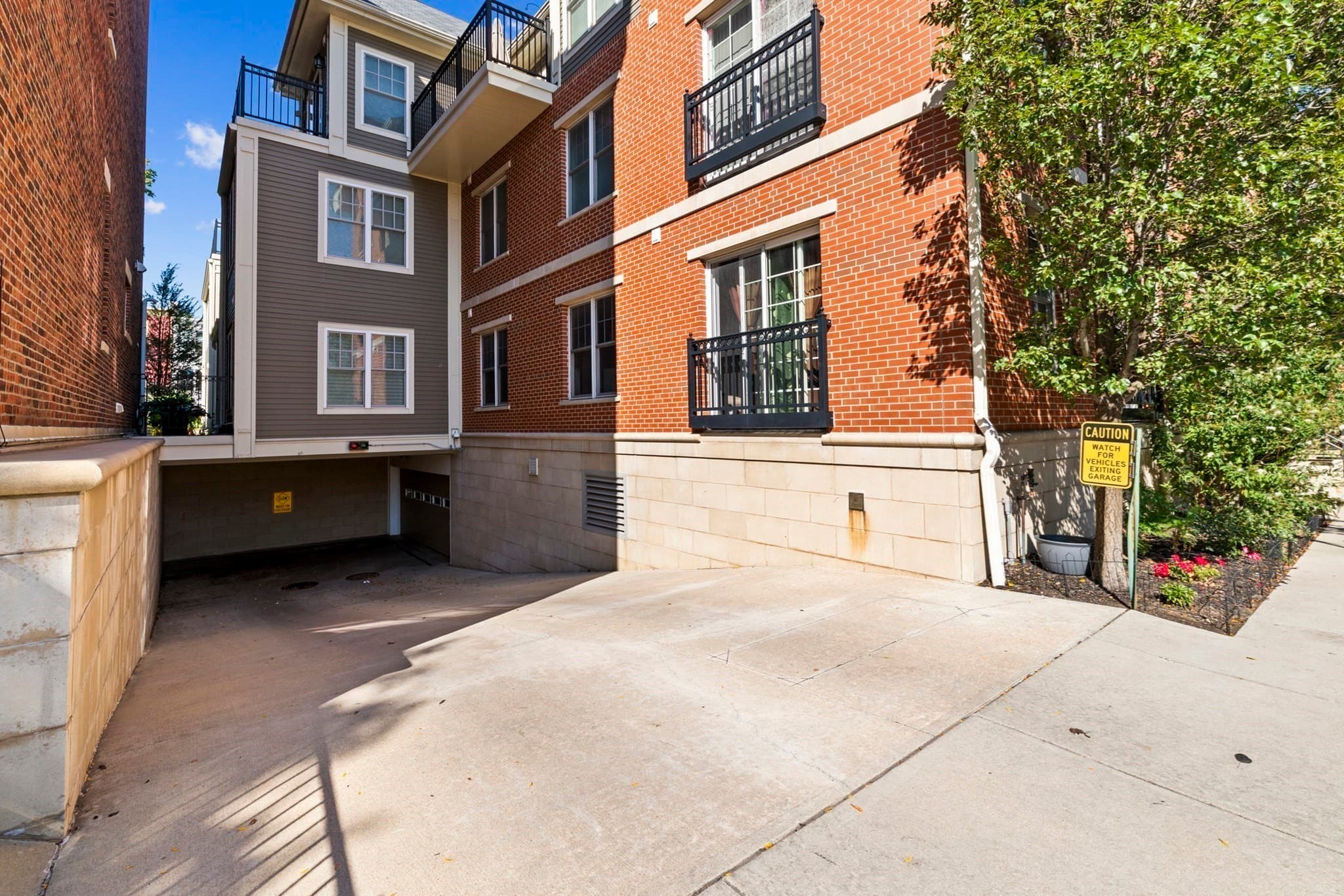 Condominium at 616 E Fourth Street # 303, Boston MA 02127, photo 29 of 34