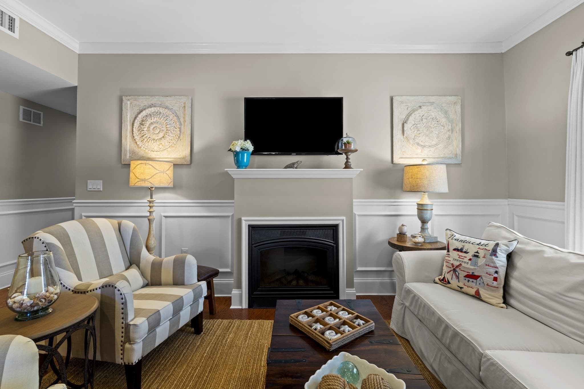 Condominium at 616 E Fourth Street # 303, Boston MA 02127, photo 8 of 34
