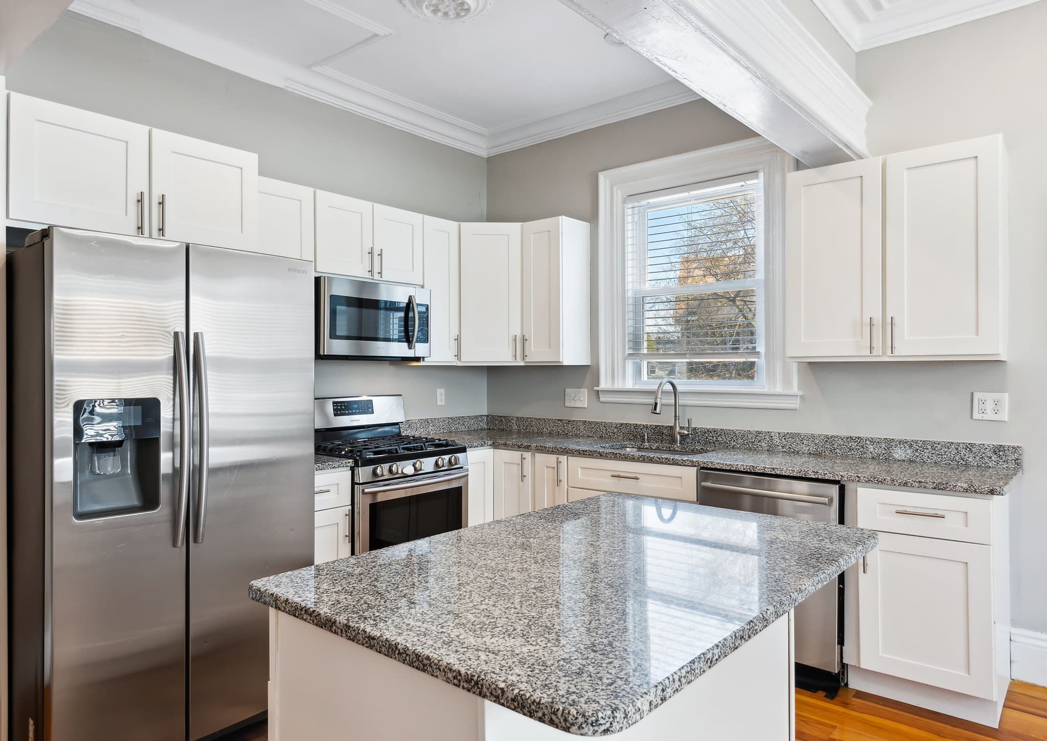 Single Family Residence at 40 Humphreys St, Boston MA 02125, Boston, photo 7 of 30