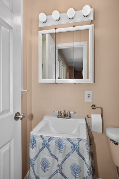 Single Family Residence at 35 Jerrold Street, Holliston MA 01746, Holliston, photo 6 of 25