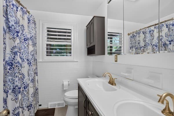 Single Family Residence at 35 Jerrold Street, Holliston MA 01746, Holliston, photo 15 of 25