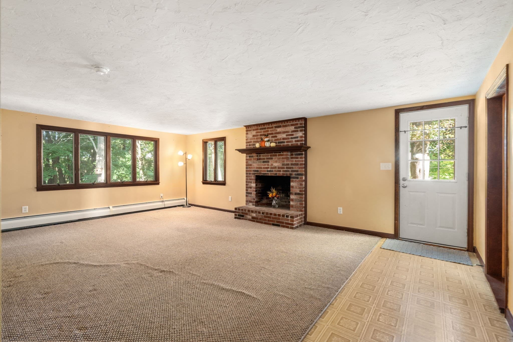Single Family Residence at 32 Elm Street, Hudson MA 01749, Hudson, photo 17 of 42