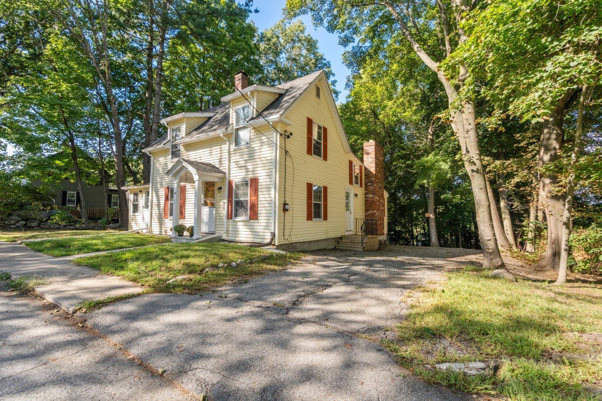 Single Family Residence at 32 Elm Street, Hudson MA 01749, Hudson, photo 3 of 42