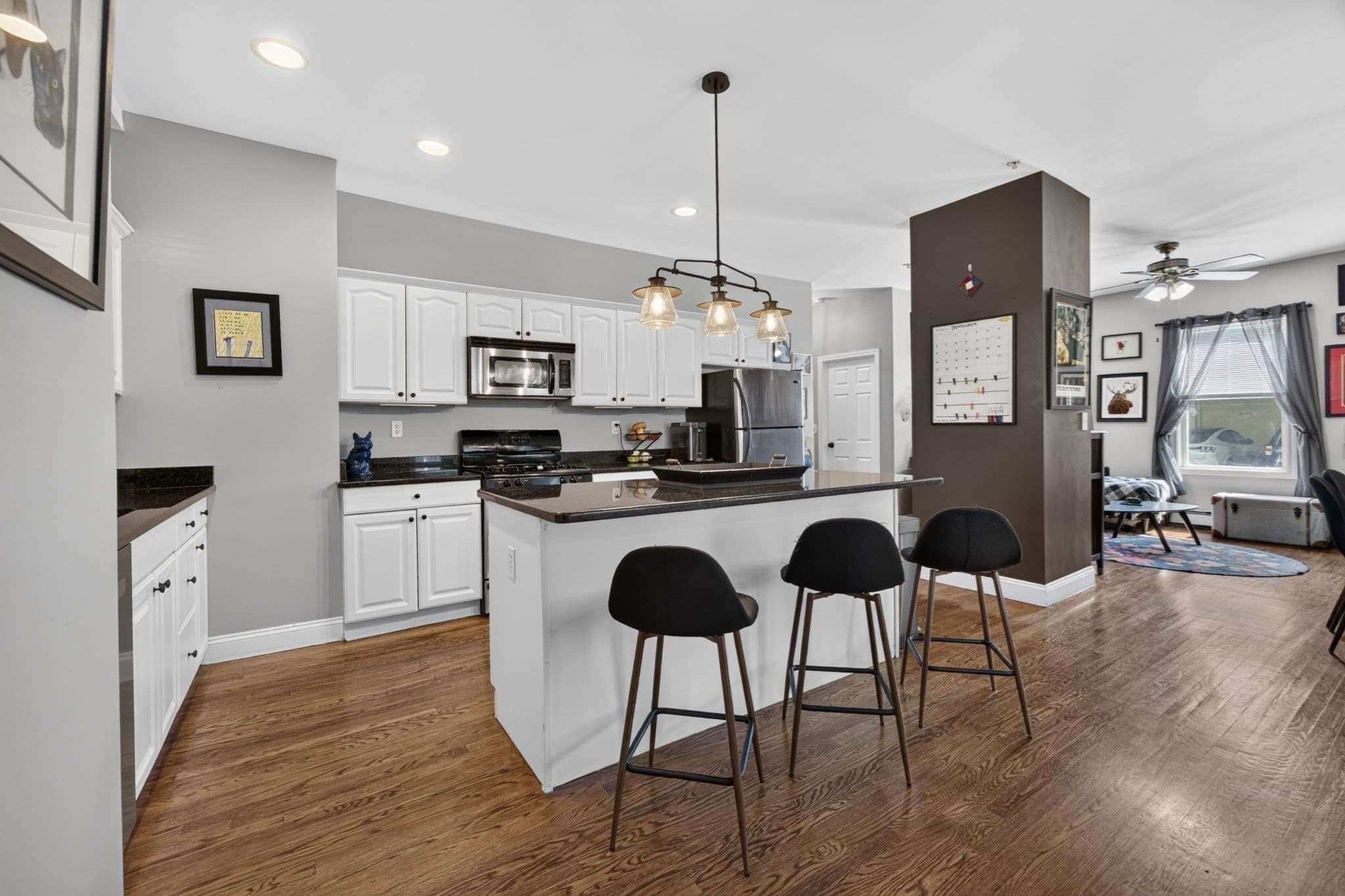 Condominium at 131 Derby St # 1R, Salem MA 01970, Salem, photo 2 of 41