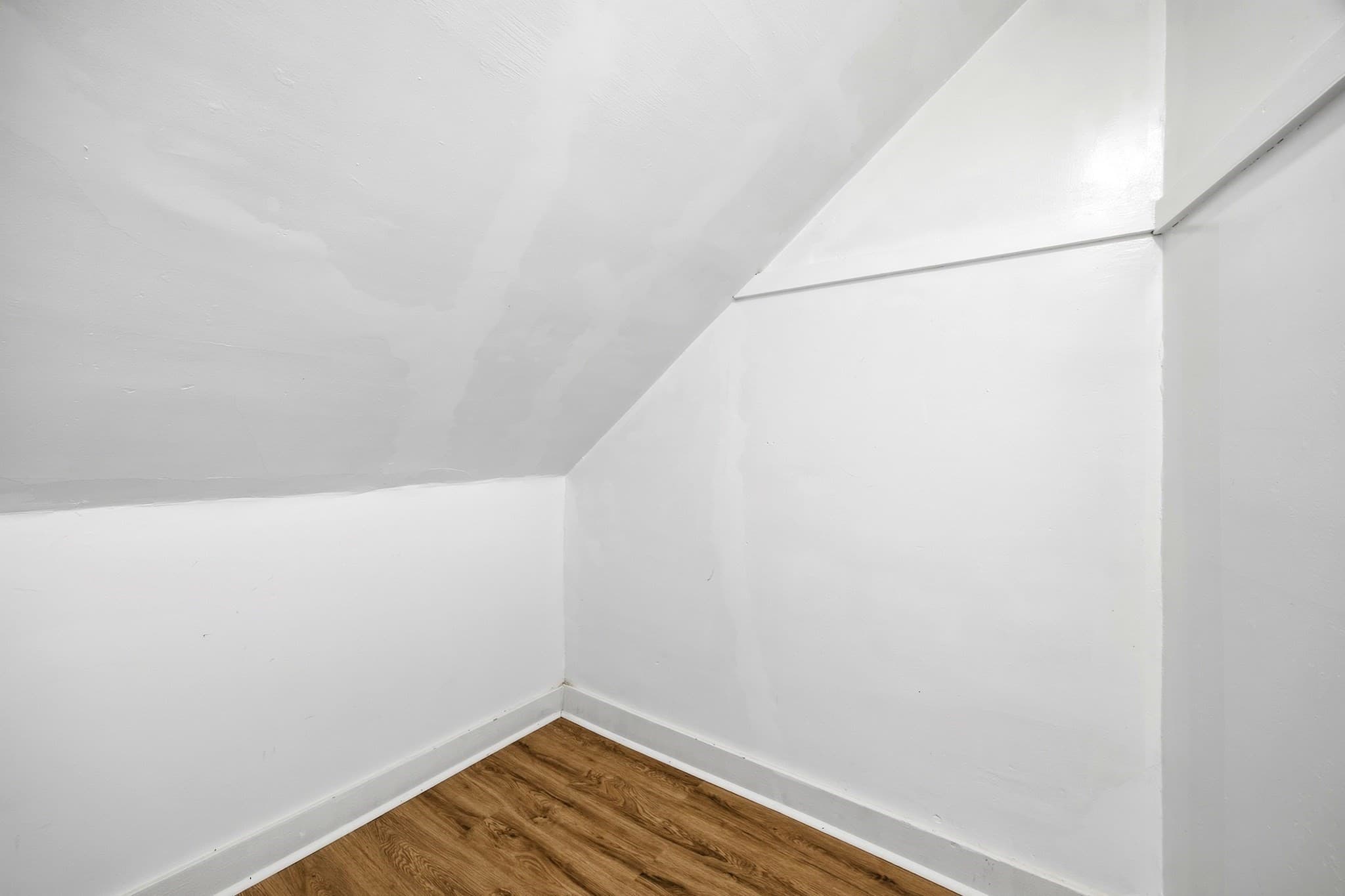 Single Family Residence at 66 Ardmore Street, Springfield MA 01104, Springfield, photo 17 of 29