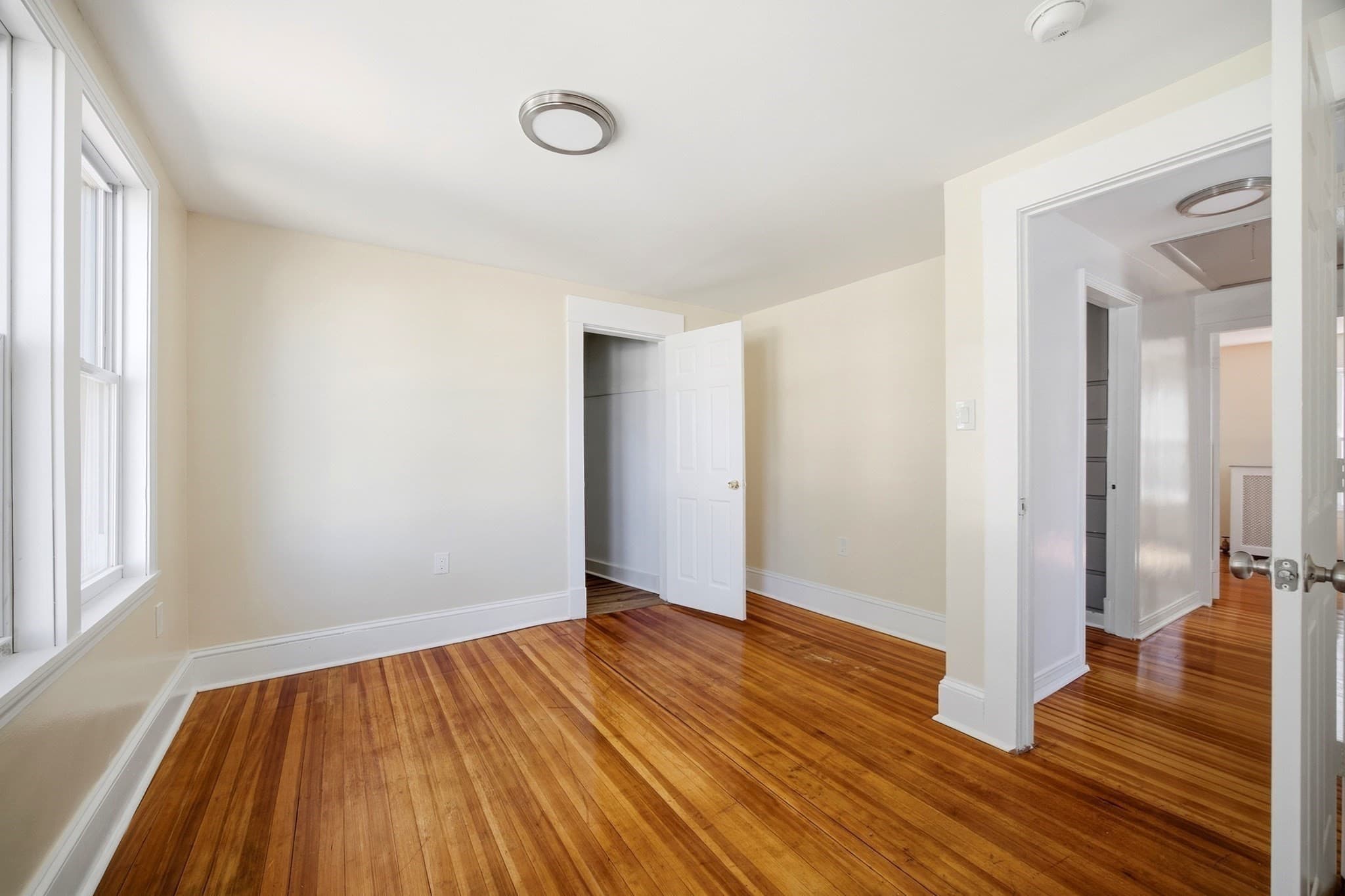 Single Family Residence at 66 Ardmore Street, Springfield MA 01104, Springfield, photo 12 of 29