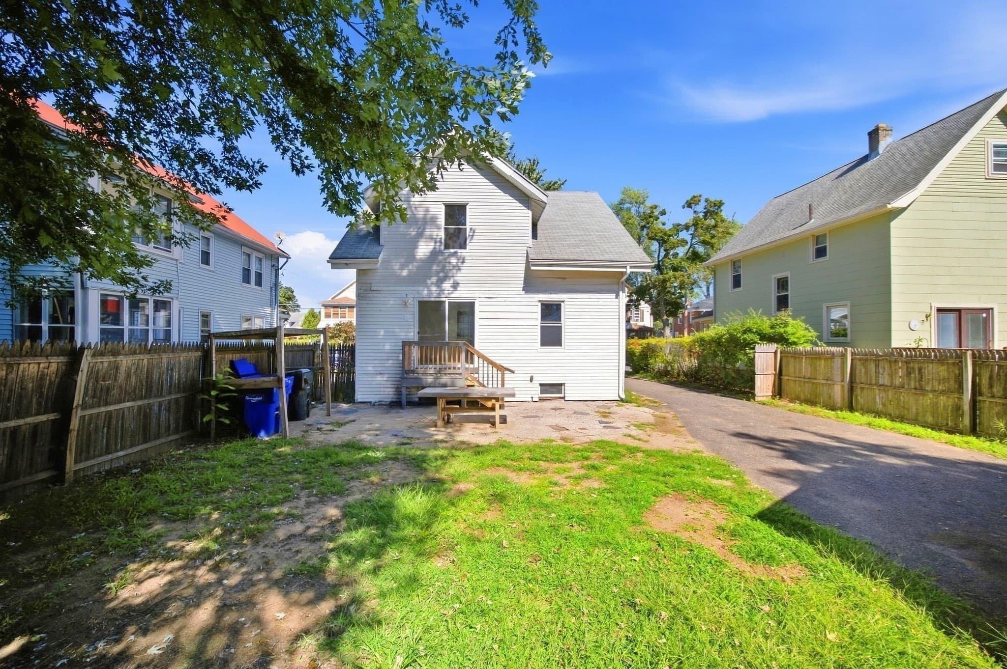 Single Family Residence at 66 Ardmore Street, Springfield MA 01104, Springfield, photo 8 of 29