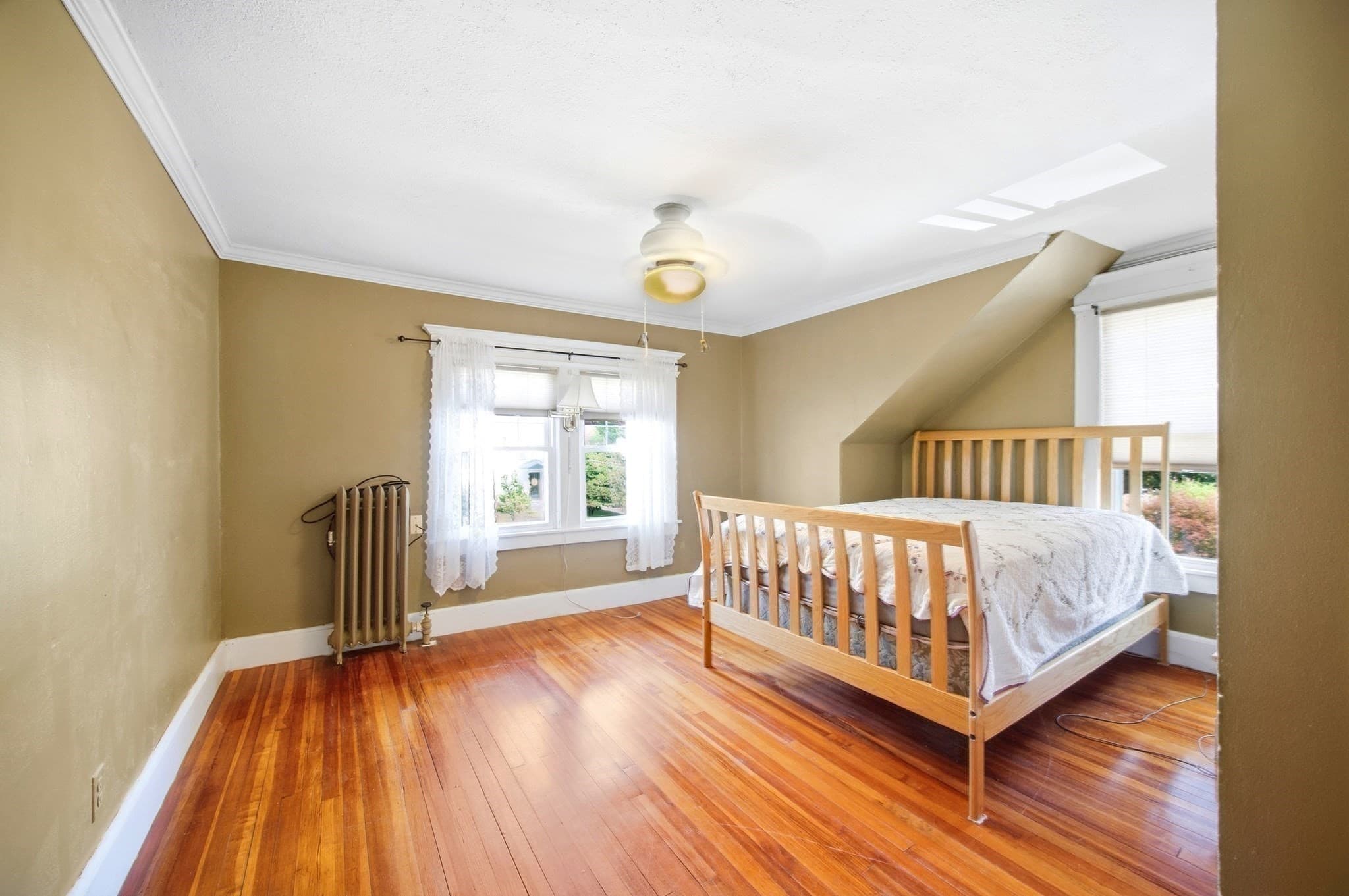 Single Family Residence at 111 Greenacre Avenue, Longmeadow MA 01106, Longmeadow, photo 17 of 30