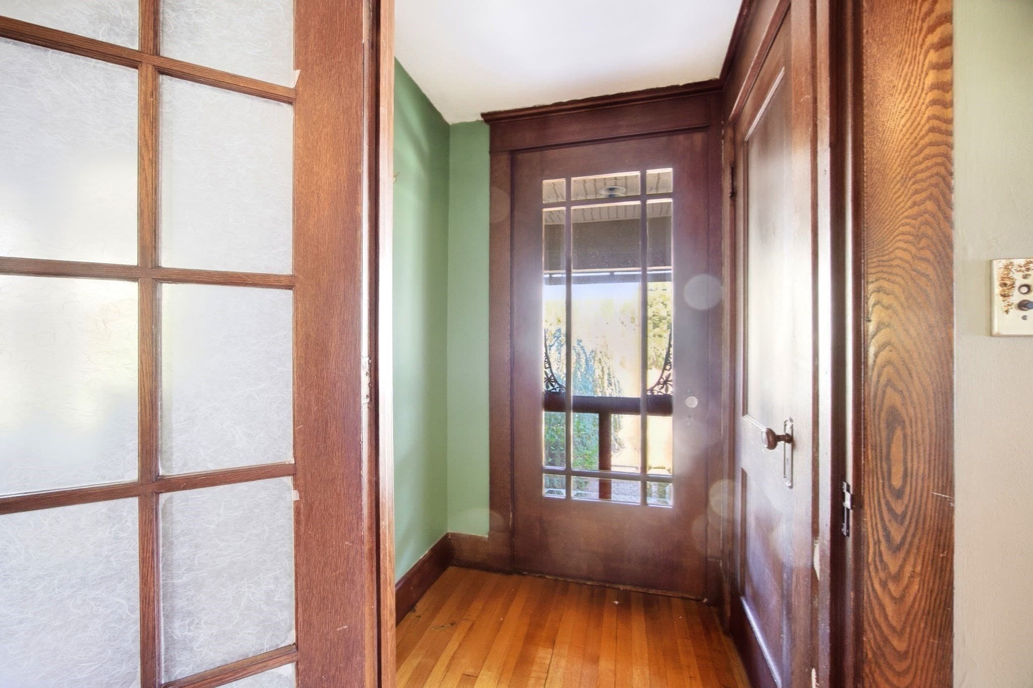 Single Family Residence at 111 Greenacre Avenue, Longmeadow MA 01106, Longmeadow, photo 12 of 30