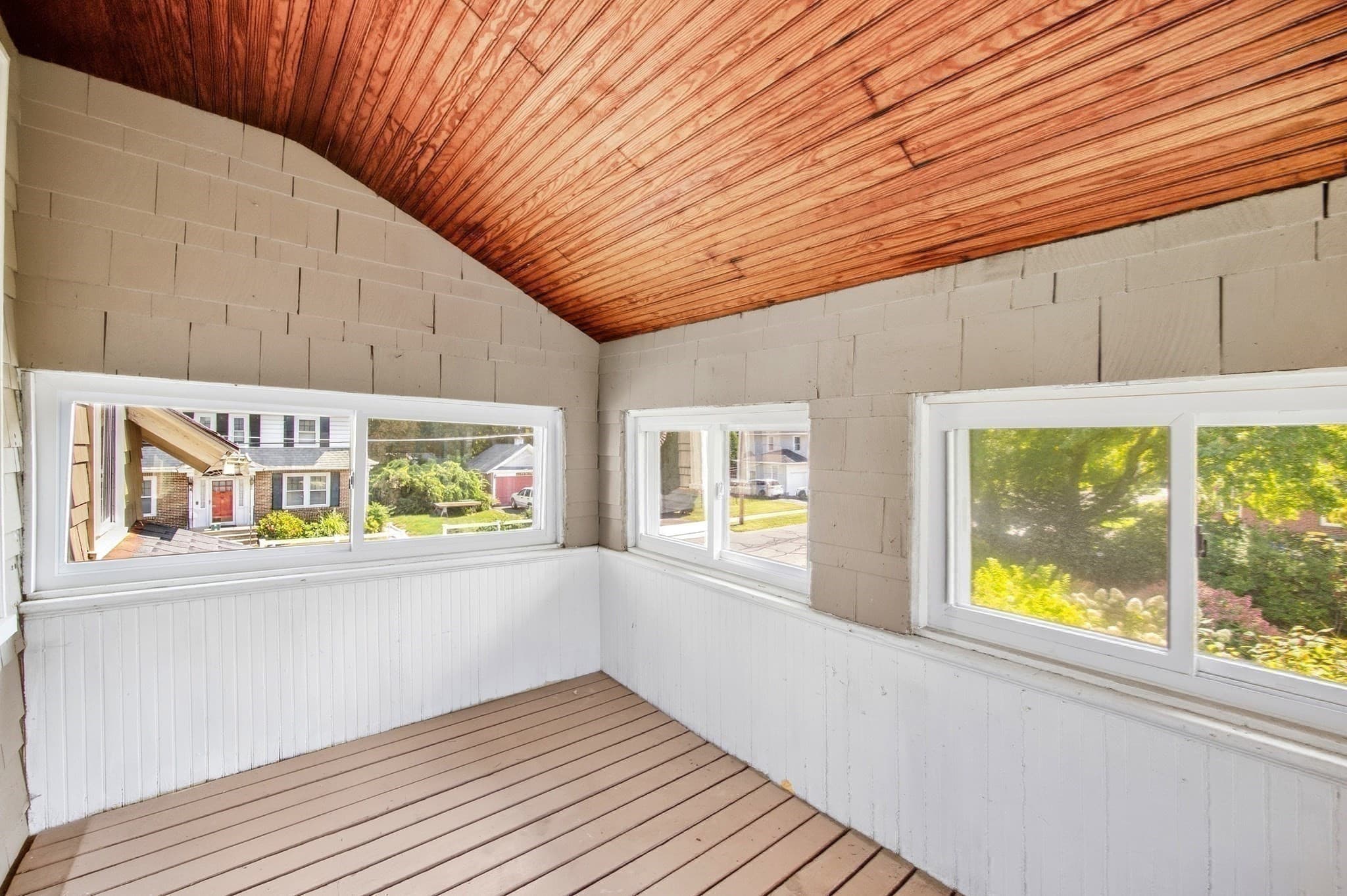 Single Family Residence at 111 Greenacre Avenue, Longmeadow MA 01106, Longmeadow, photo 20 of 30