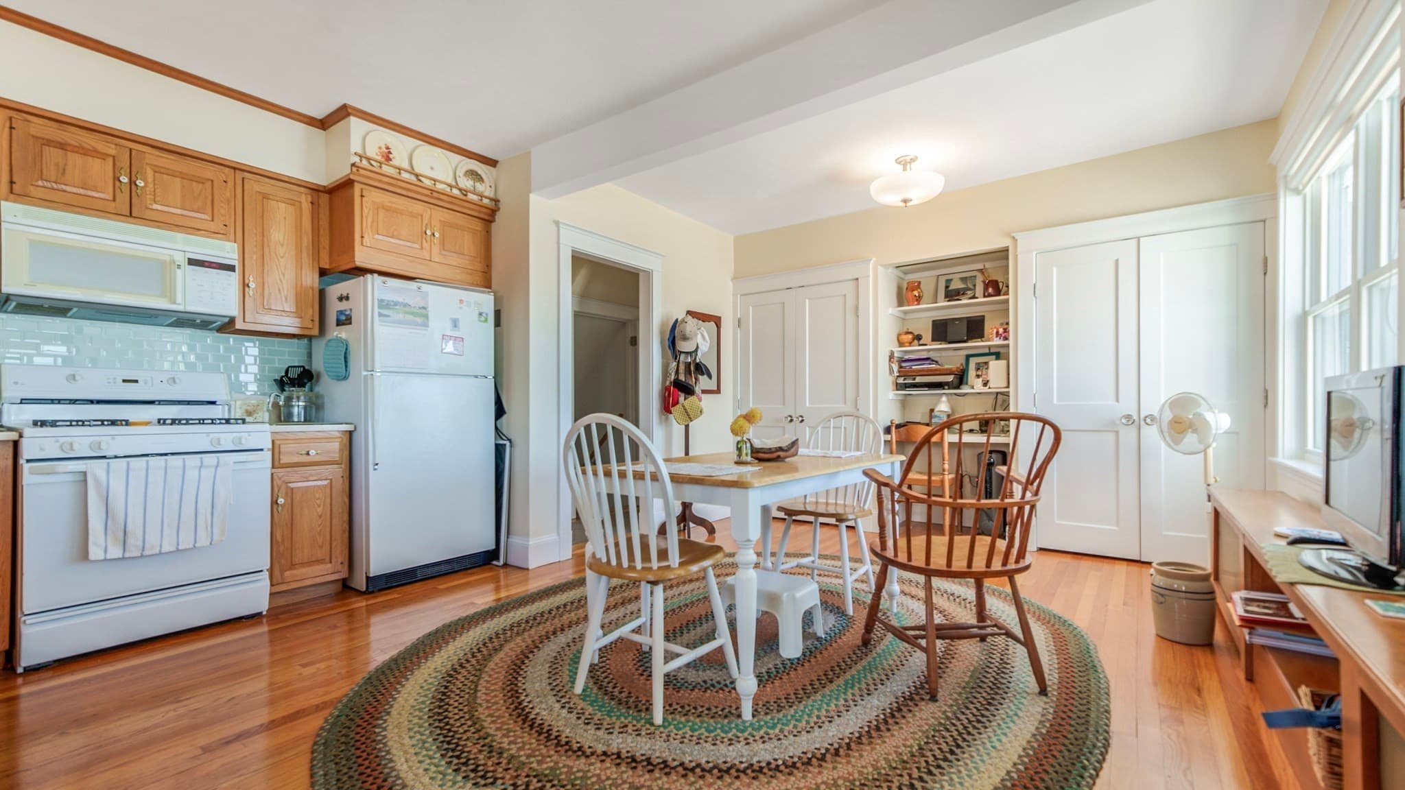 Single Family Residence at 807 Shirley St, Winthrop MA 02152, Winthrop, photo 13 of 30
