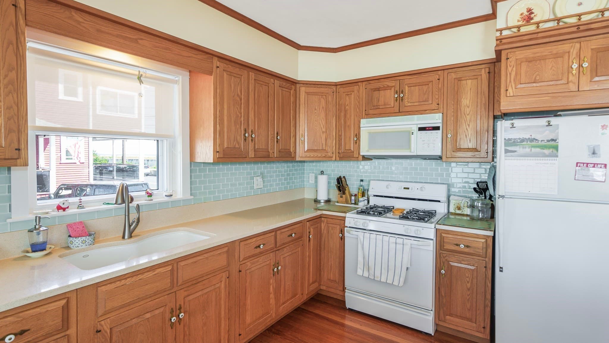Single Family Residence at 807 Shirley St, Winthrop MA 02152, Winthrop, photo 9 of 30