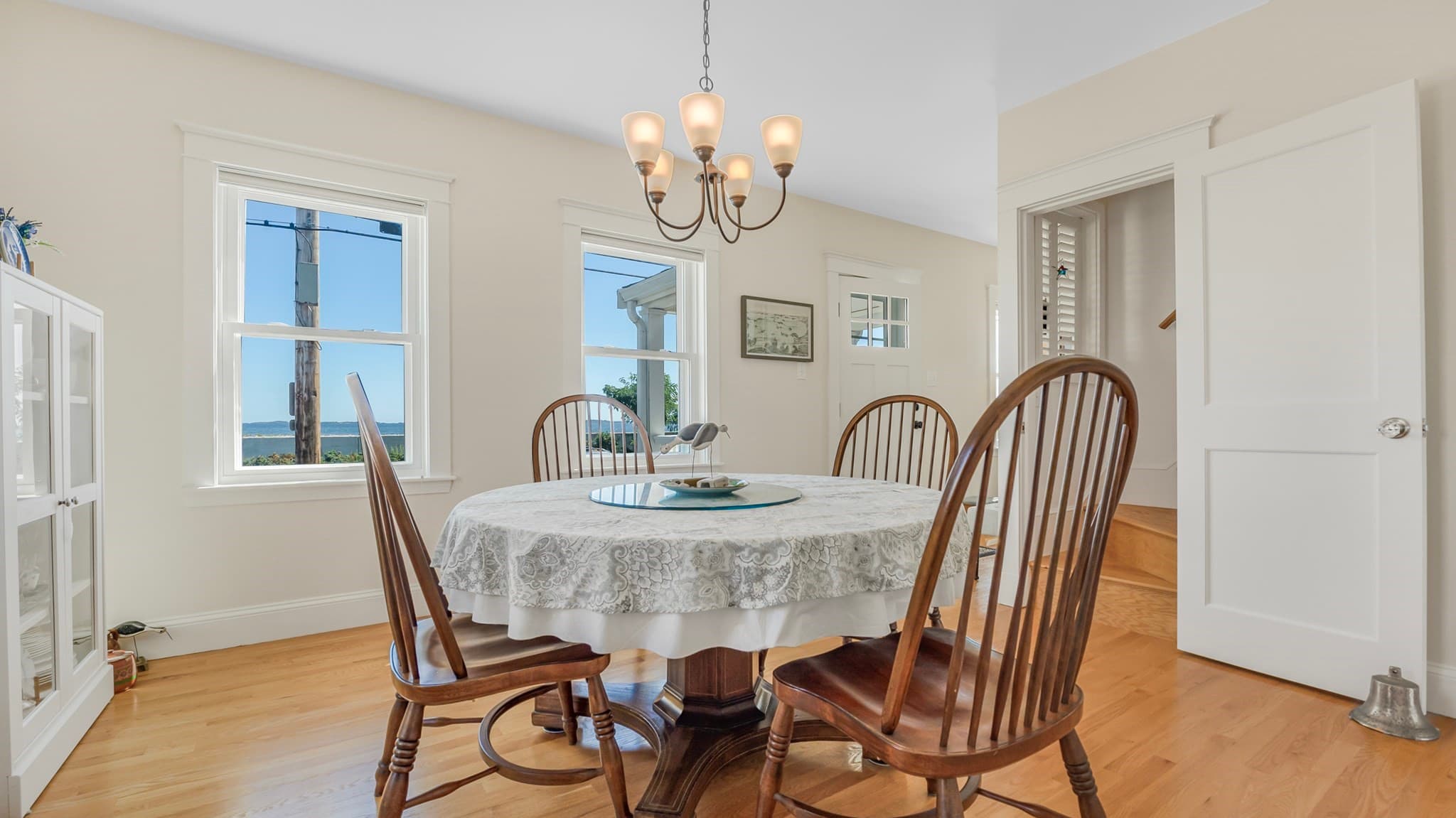 Single Family Residence at 807 Shirley St, Winthrop MA 02152, Winthrop, photo 8 of 30