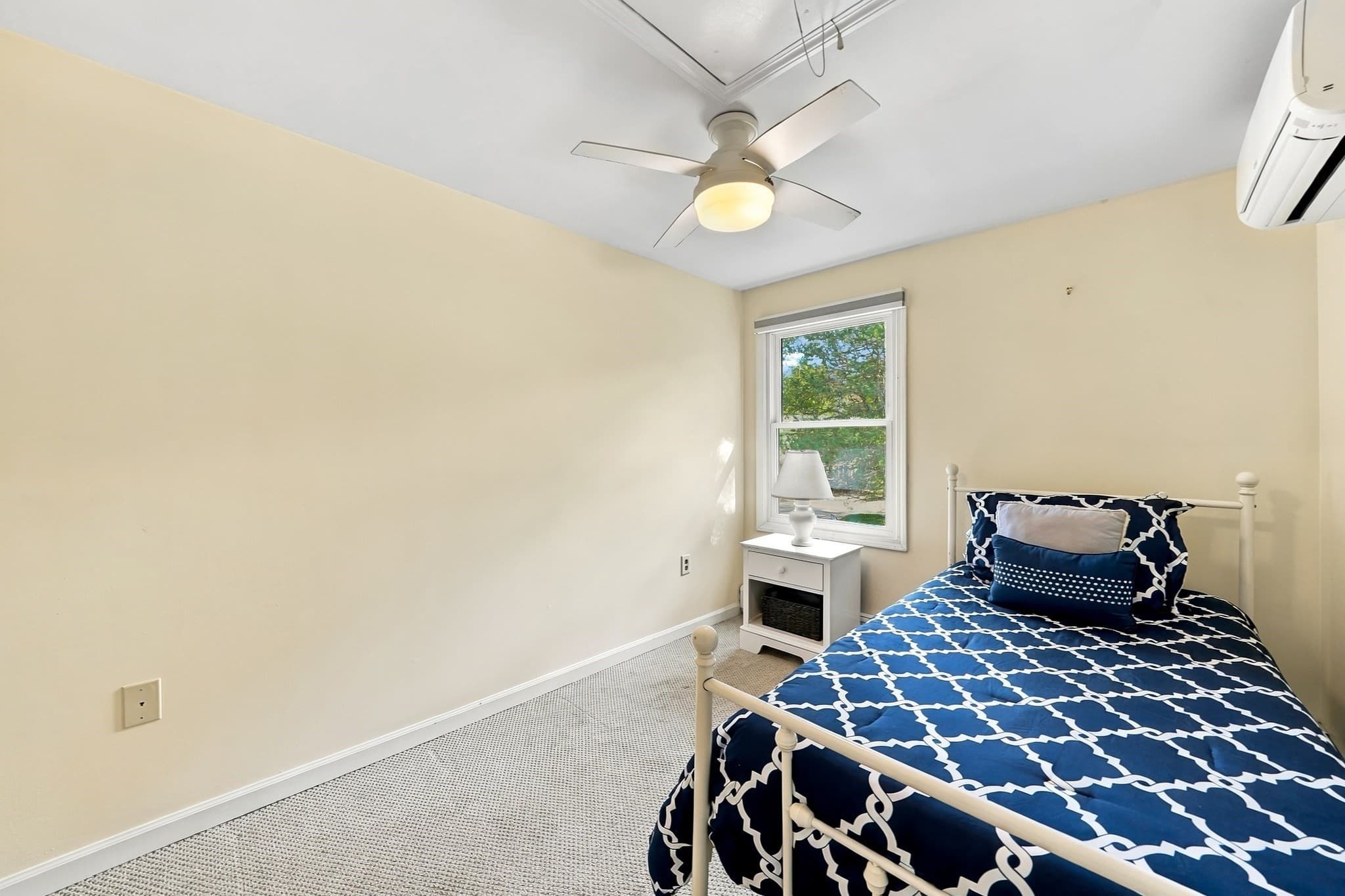 Condominium at 15 Northwoods Cir # 15, Woburn MA 01801, Woburn, photo 26 of 42