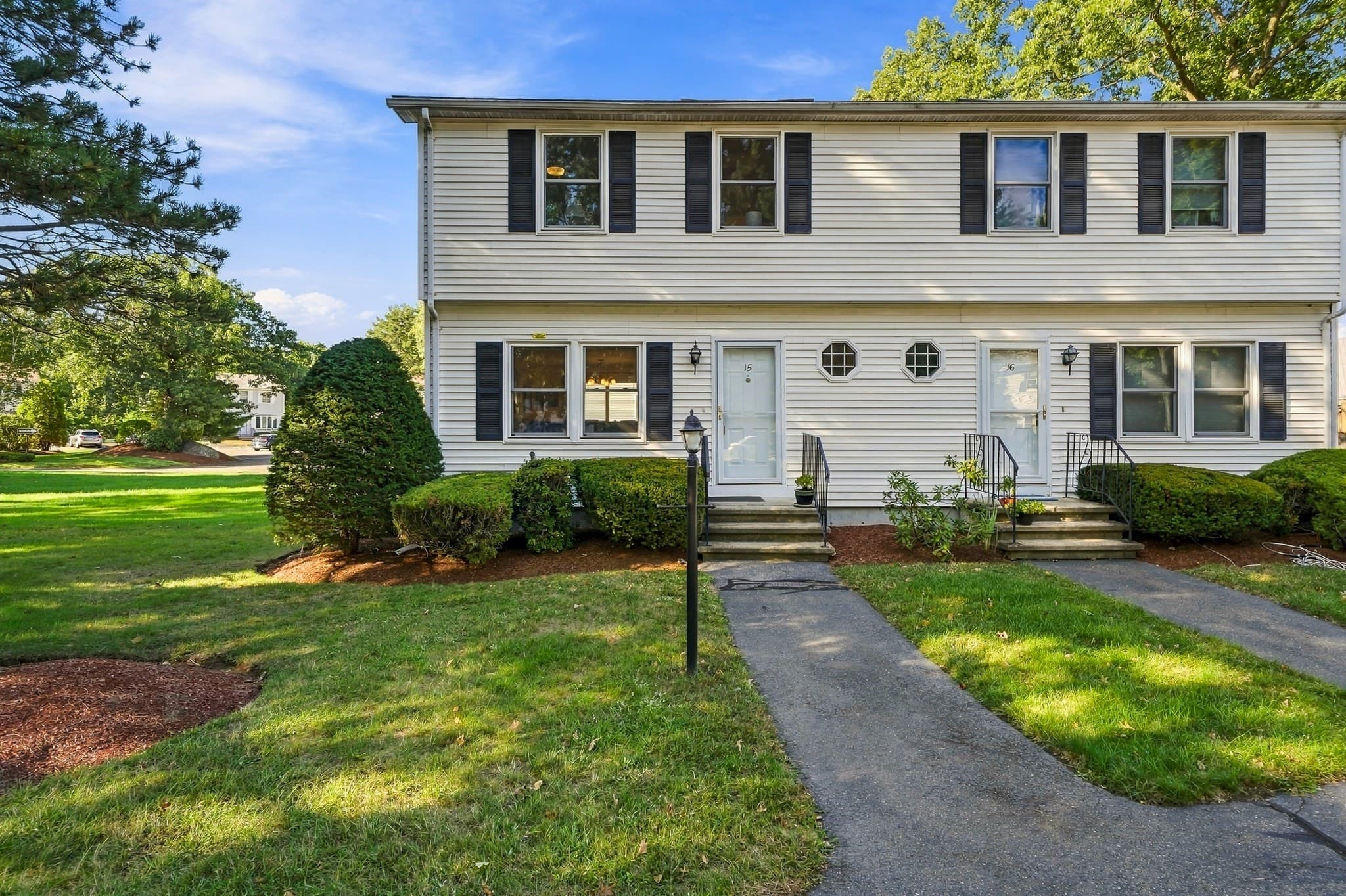 15 Northwoods Cir # 15, Woburn MA 01801