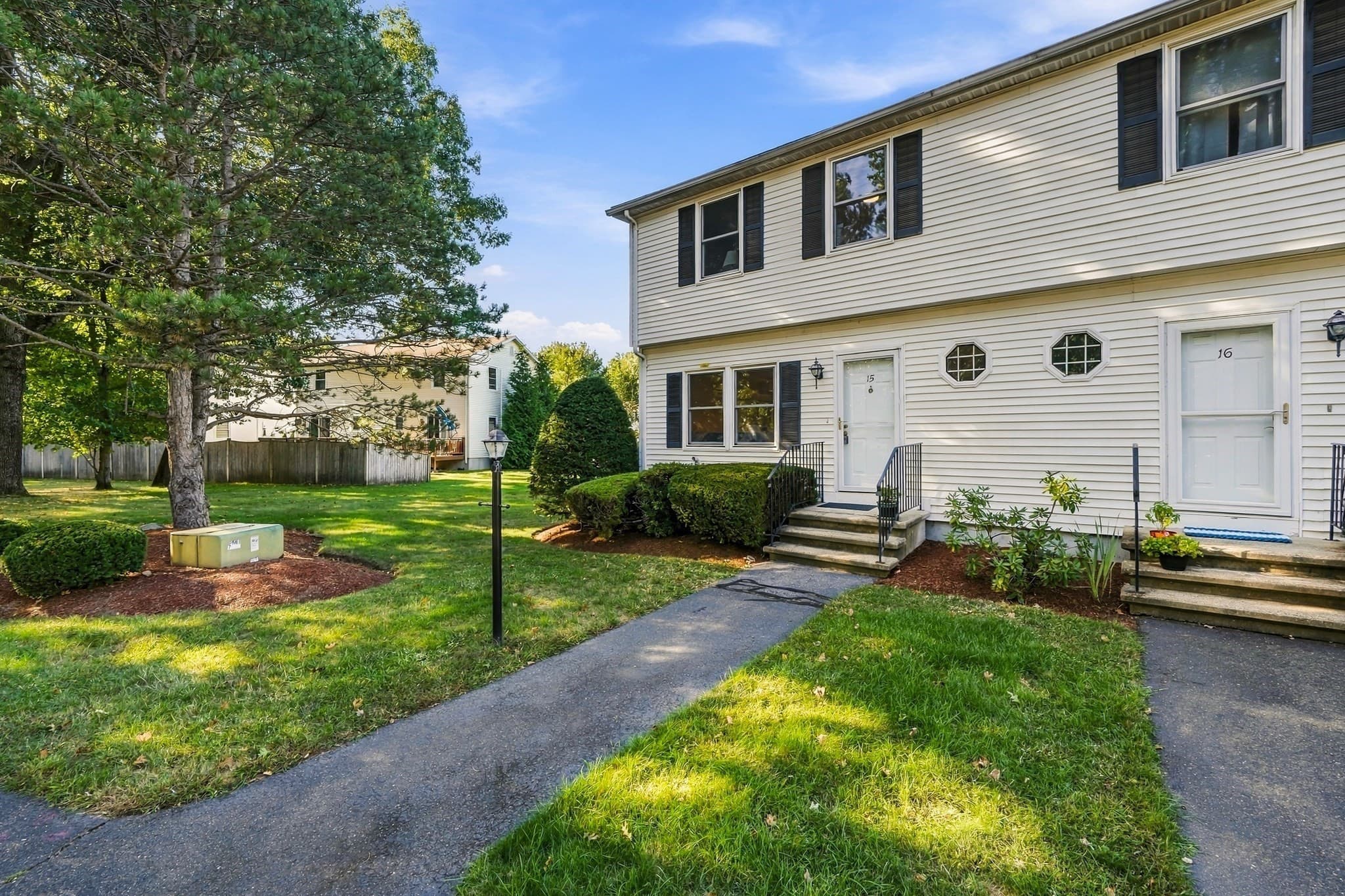 Condominium at 15 Northwoods Cir # 15, Woburn MA 01801, Woburn, photo 41 of 42