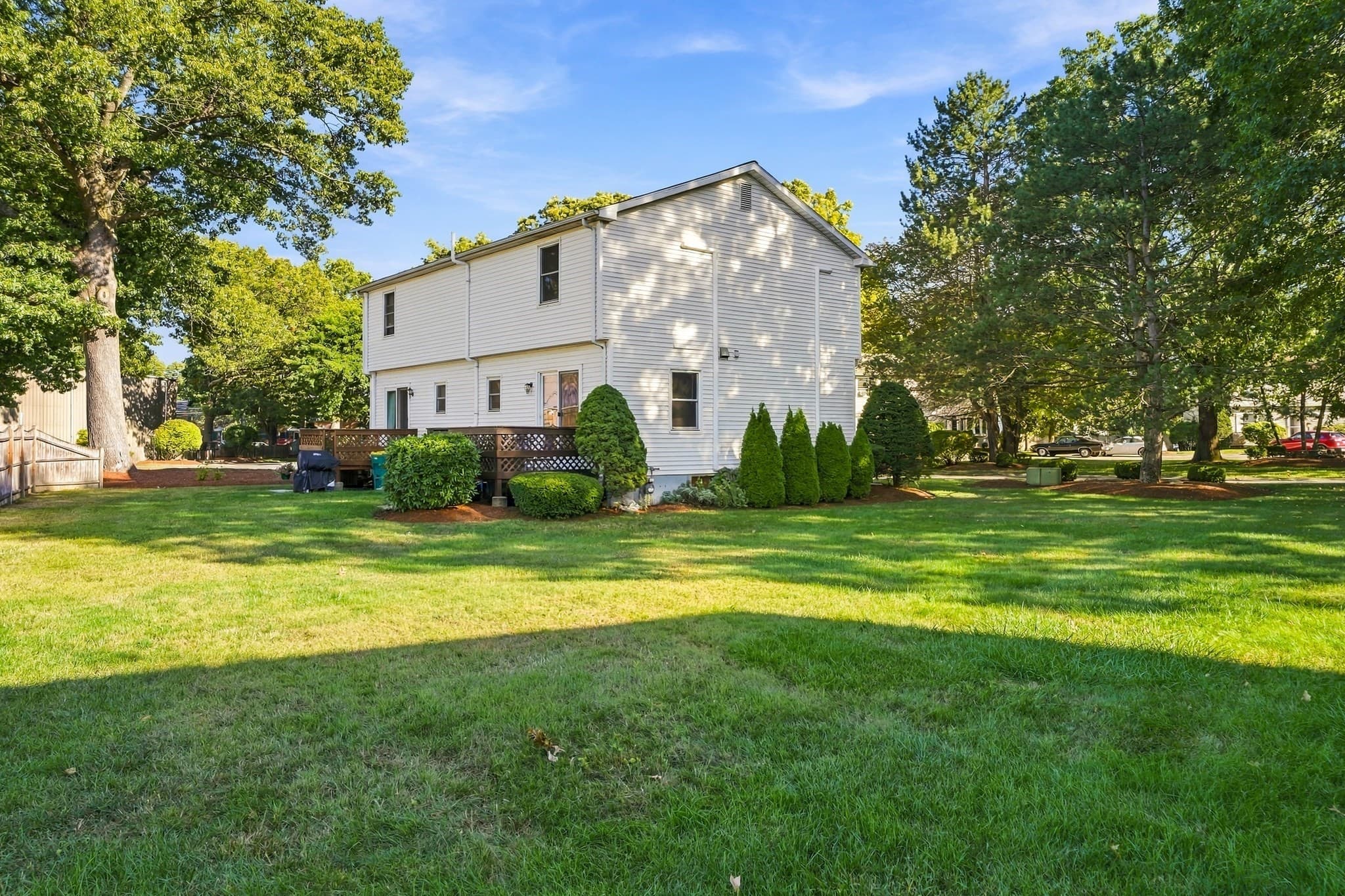 Condominium at 15 Northwoods Cir # 15, Woburn MA 01801, Woburn, photo 39 of 42
