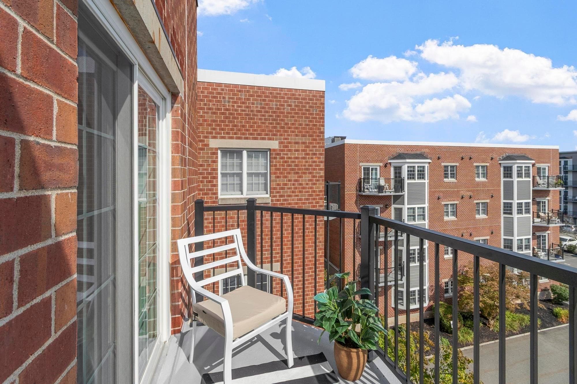 Condominium at 148 Main St # B534, North Andover MA 01845, North Andover, photo 10 of 41