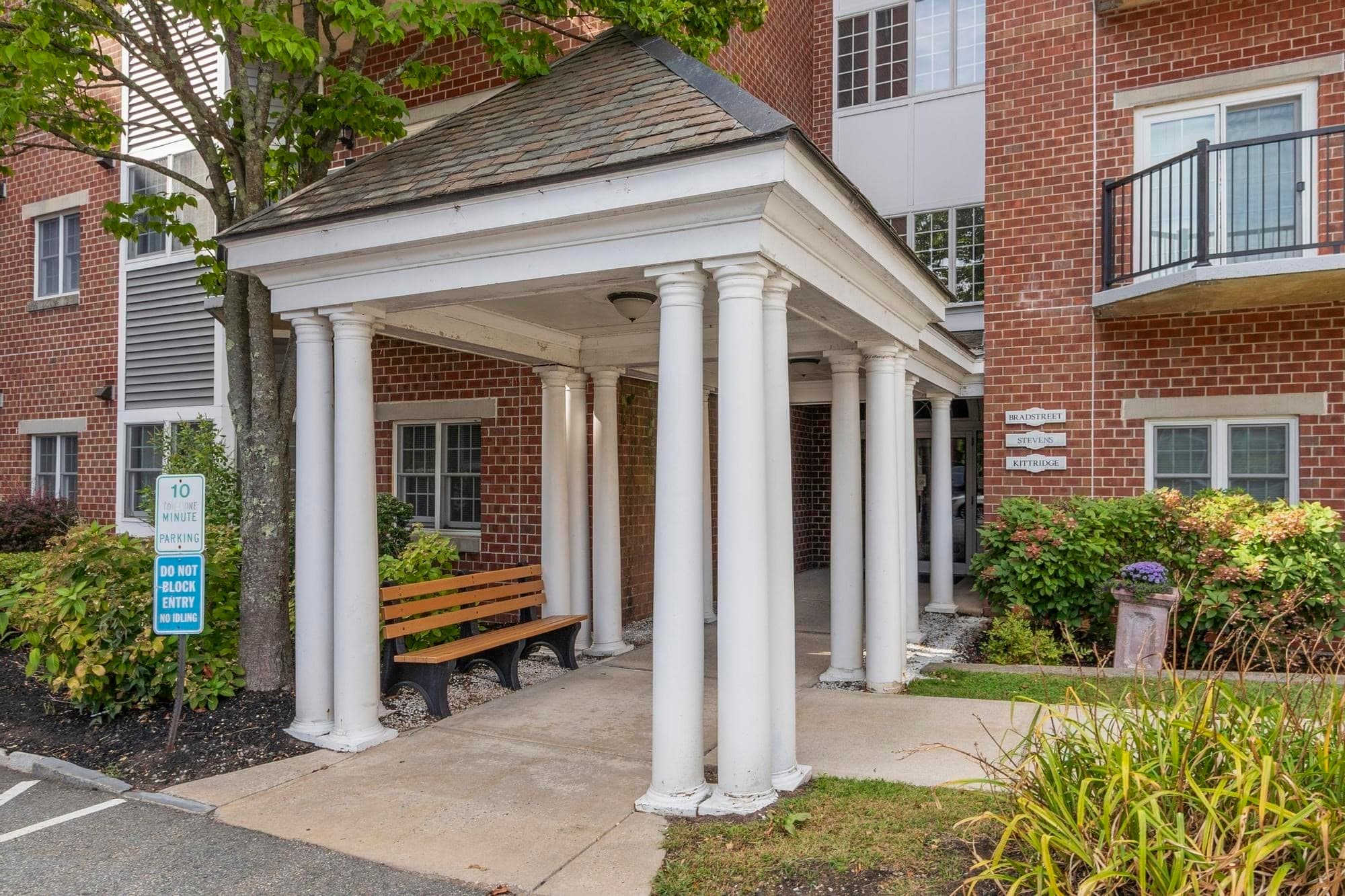 Condominium at 148 Main St # B534, North Andover MA 01845, North Andover, photo 29 of 41