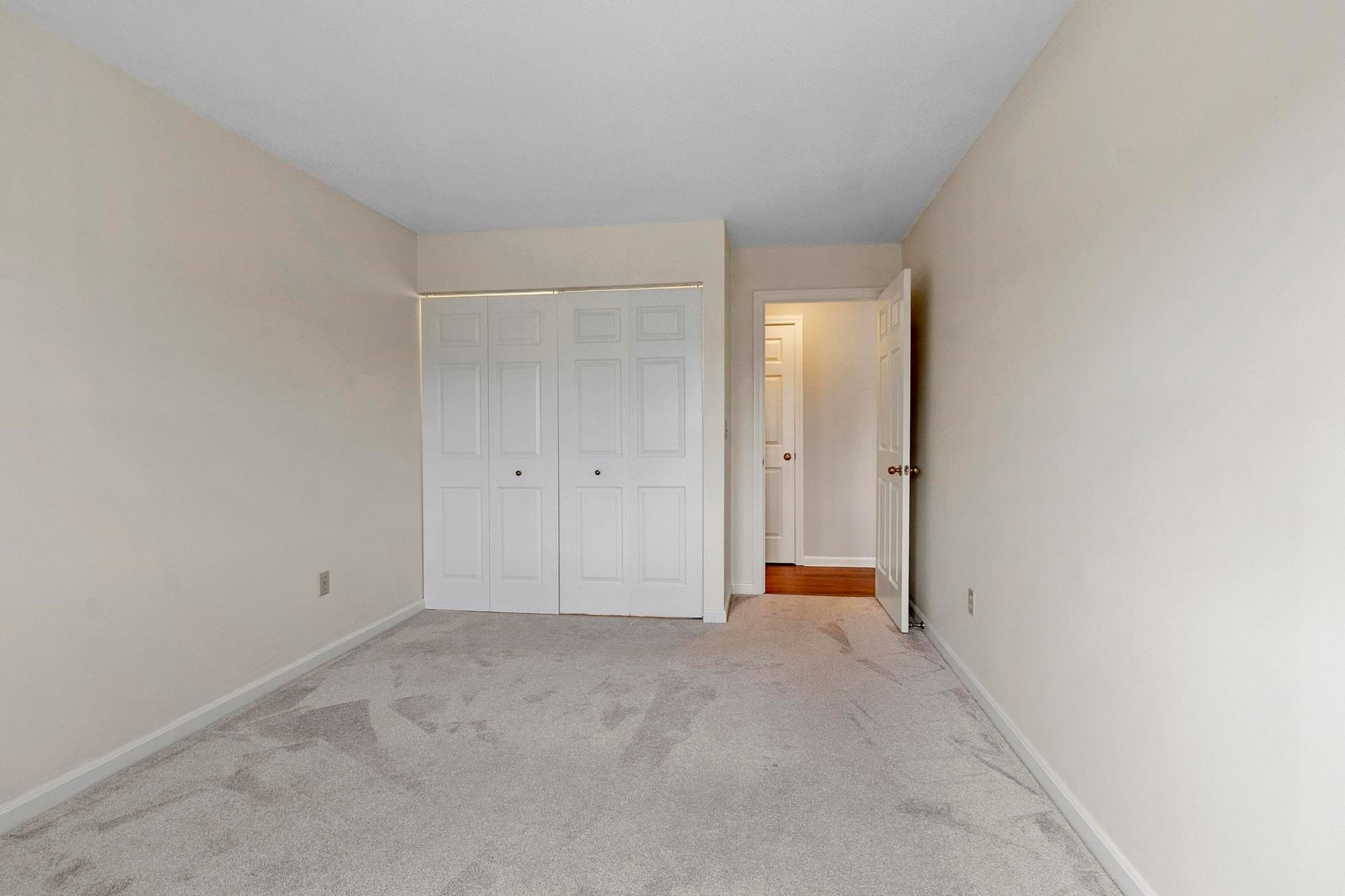 Condominium at 148 Main St # B534, North Andover MA 01845, North Andover, photo 21 of 41