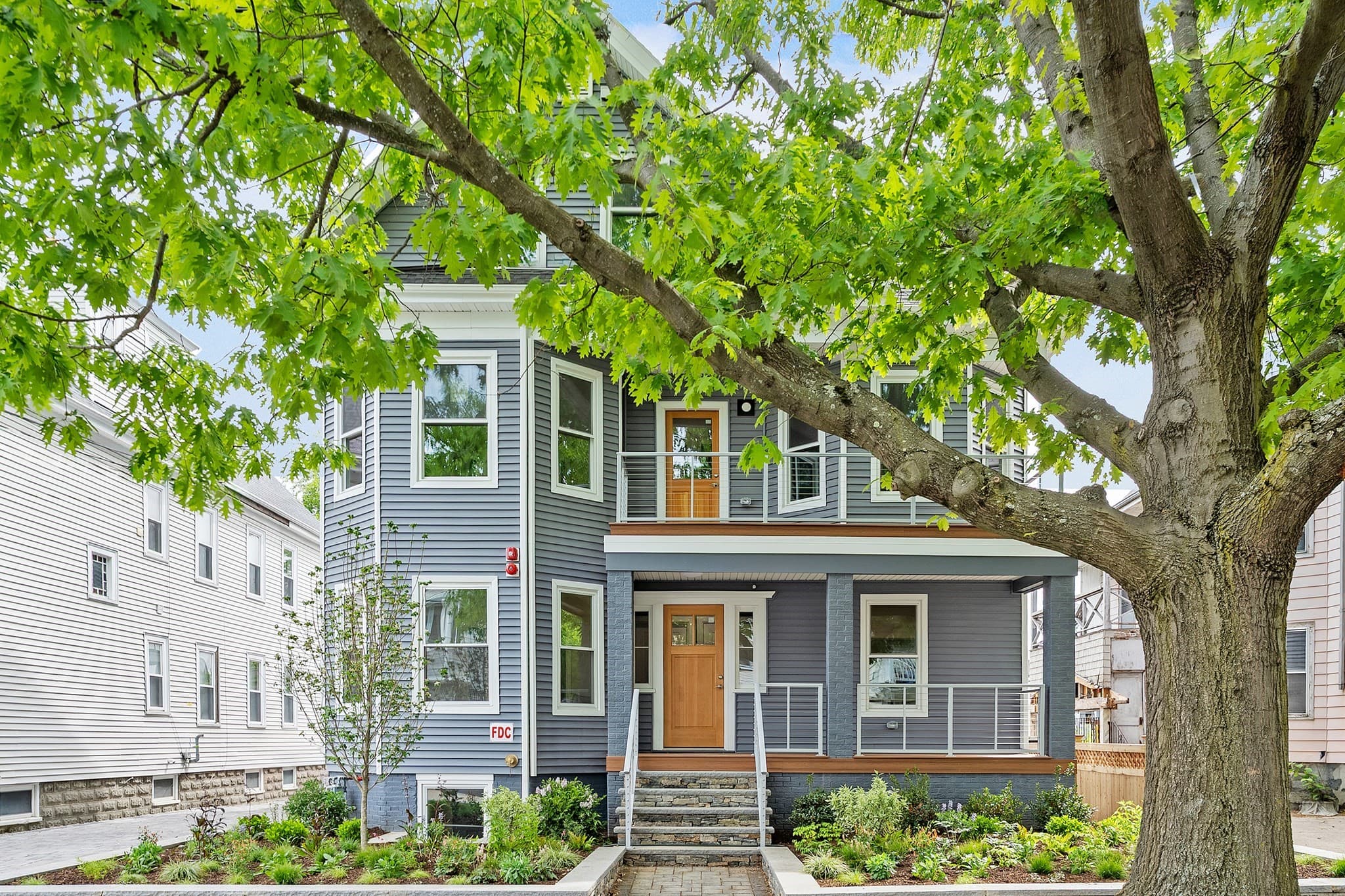 12 Foskett St # 1, Somerville MA 02144