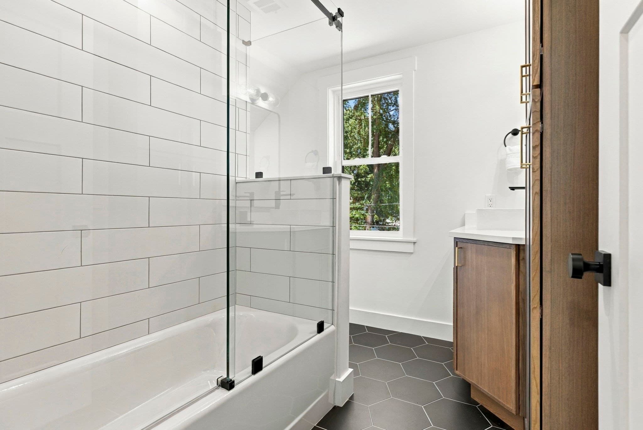 Single Family Residence at 8 Rodman Rd, Ashland MA 01721, Ashland, photo 16 of 30
