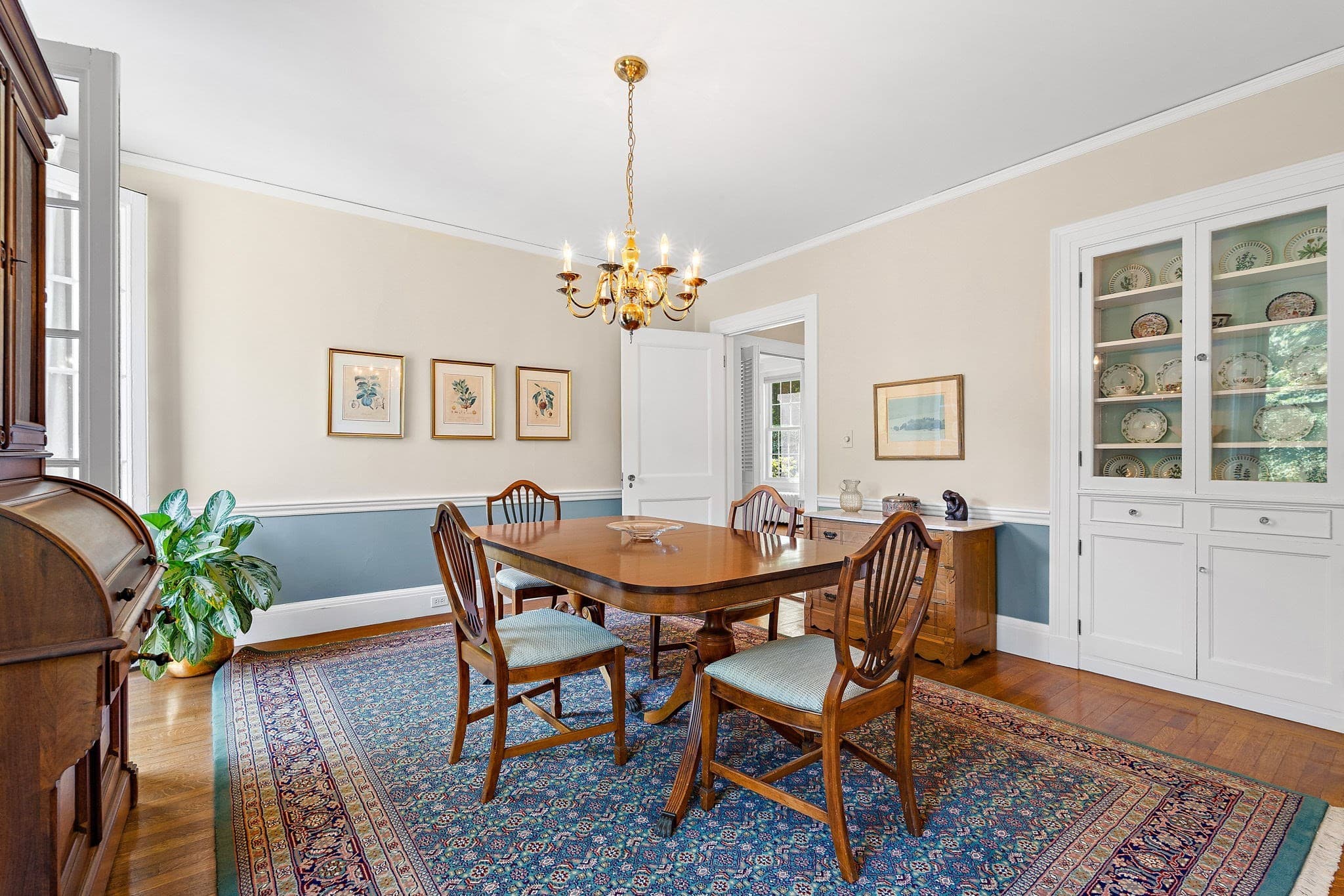 Single Family Residence at 8 Oakmount Circle, Lexington MA 02420, Lexington, photo 13 of 42