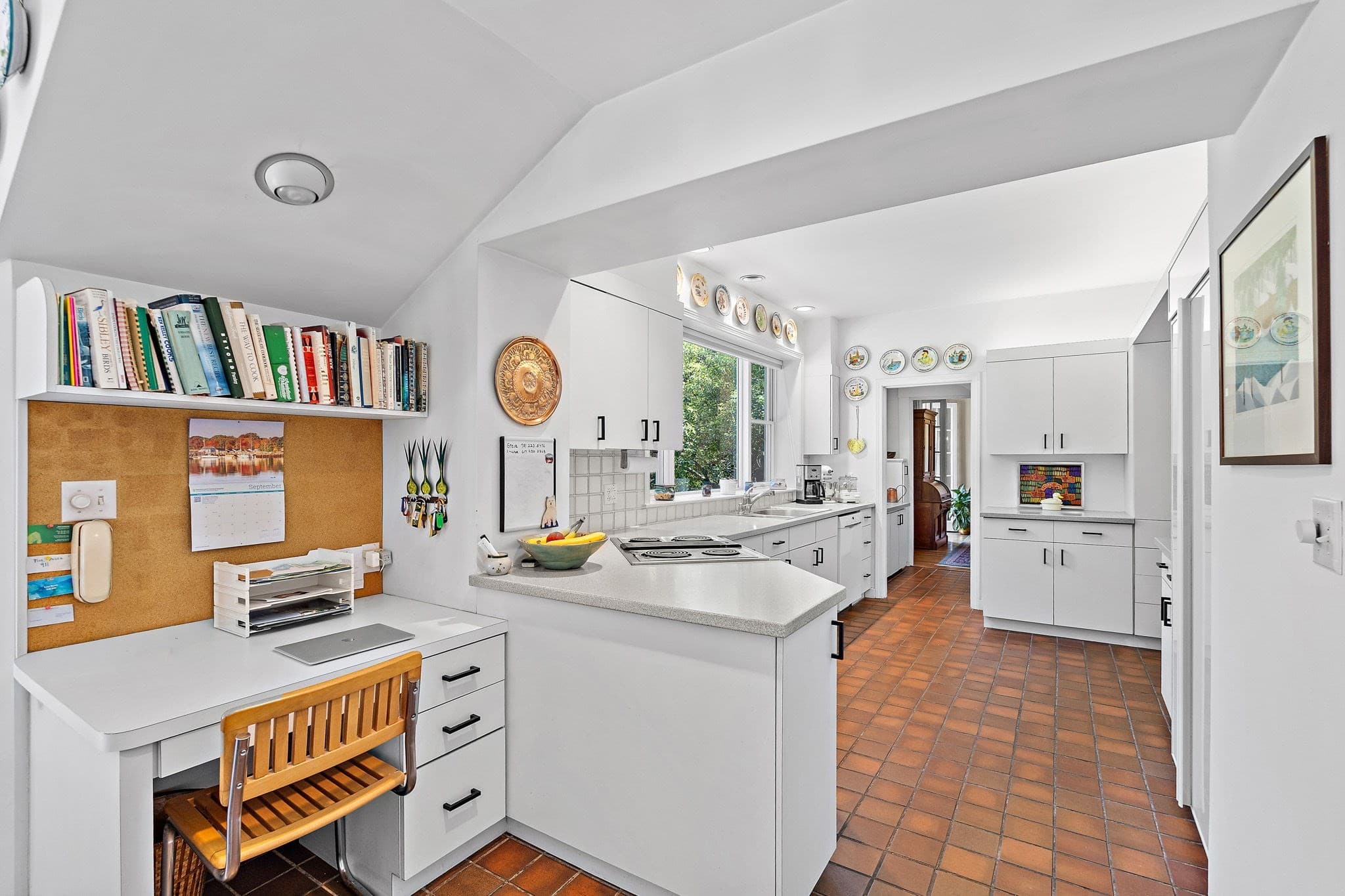 Single Family Residence at 8 Oakmount Circle, Lexington MA 02420, Lexington, photo 17 of 42