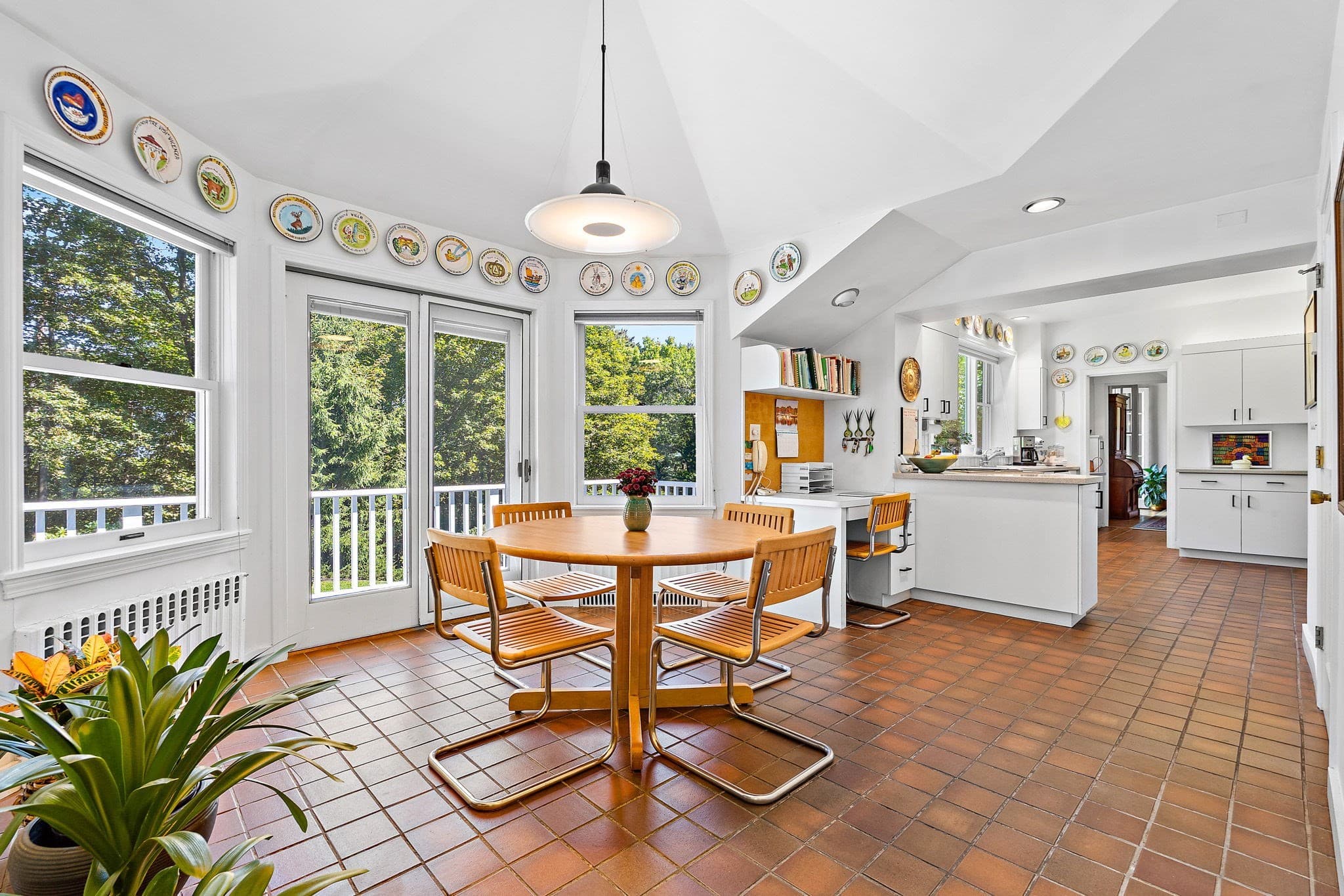 Single Family Residence at 8 Oakmount Circle, Lexington MA 02420, Lexington, photo 20 of 42