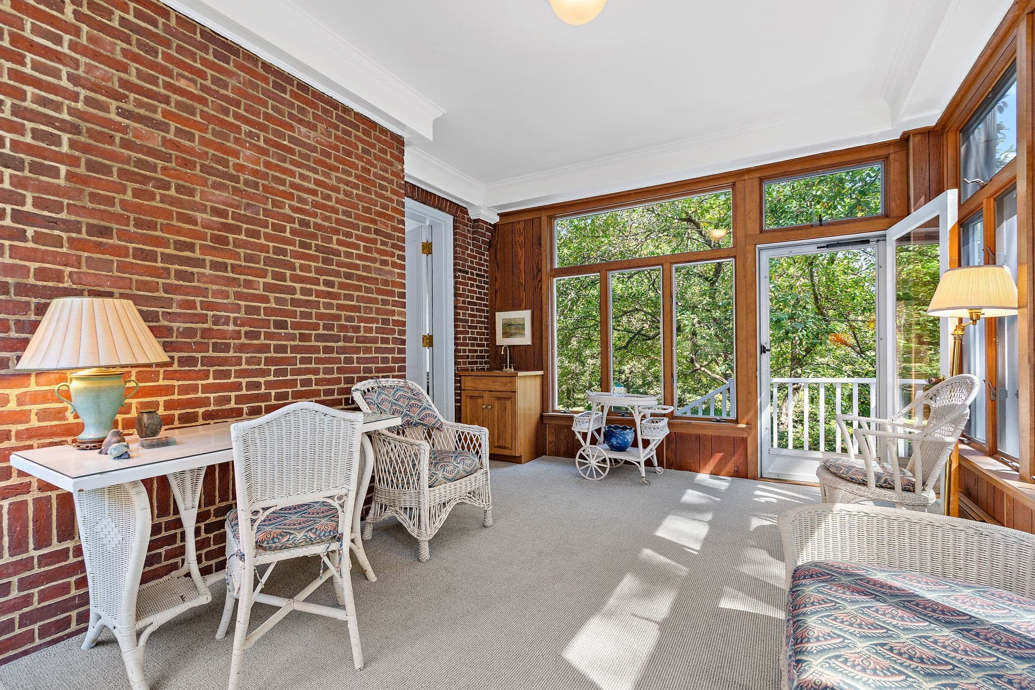 Single Family Residence at 8 Oakmount Circle, Lexington MA 02420, Lexington, photo 11 of 42