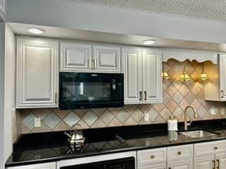 Condominium at 511 Ferncroft Tower # 511, Middleton MA 01949, Middleton, photo 14 of 42