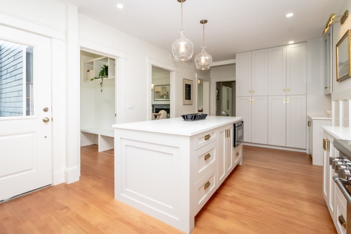 Condominium at 109 Lake View Ave # 109, Cambridge MA 02138, Cambridge, photo 8 of 40