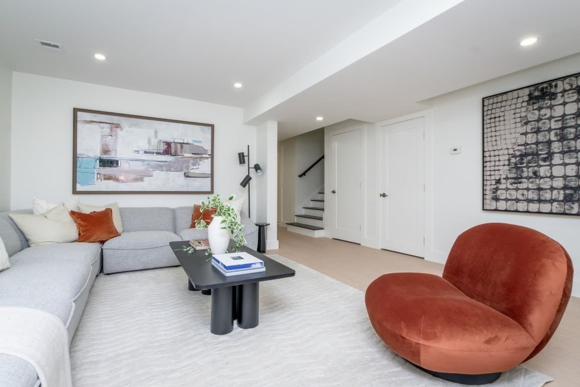 Condominium at 109 Lake View Ave # 109, Cambridge MA 02138, Cambridge, photo 25 of 40