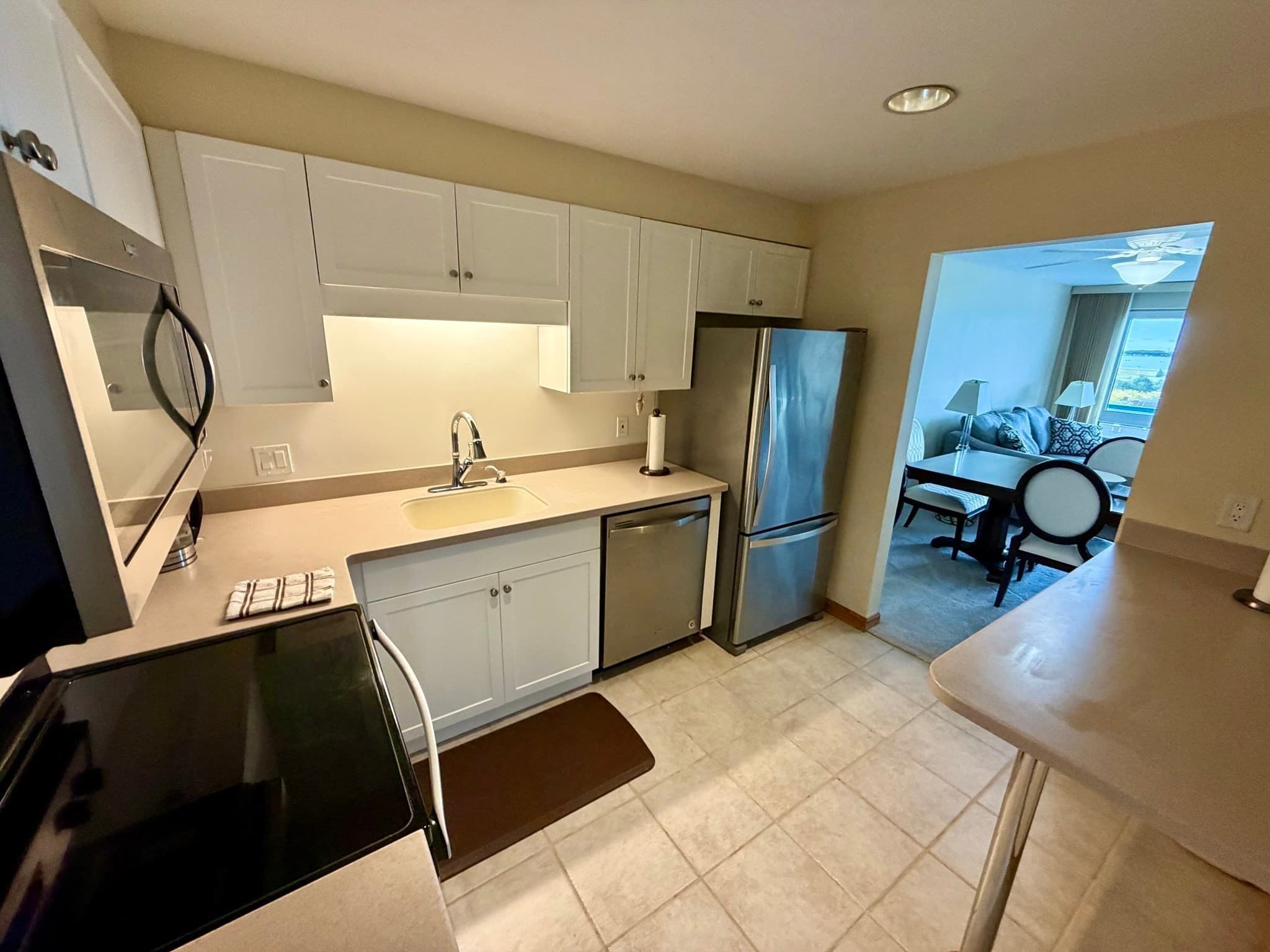 Condominium at 2001 Marina Dr # 712, Quincy MA 02171, Quincy, photo 9 of 33