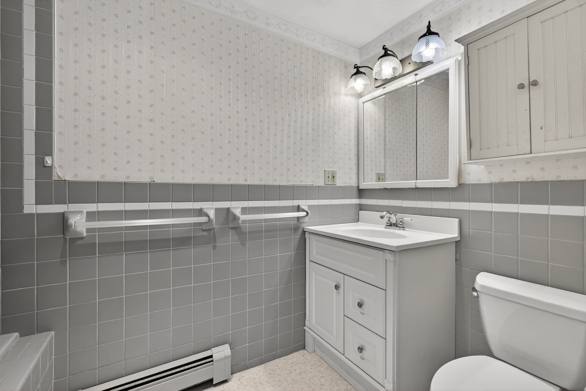 Single Family Residence at 532 Hill St, Raynham MA 02767, Raynham, photo 23 of 31
