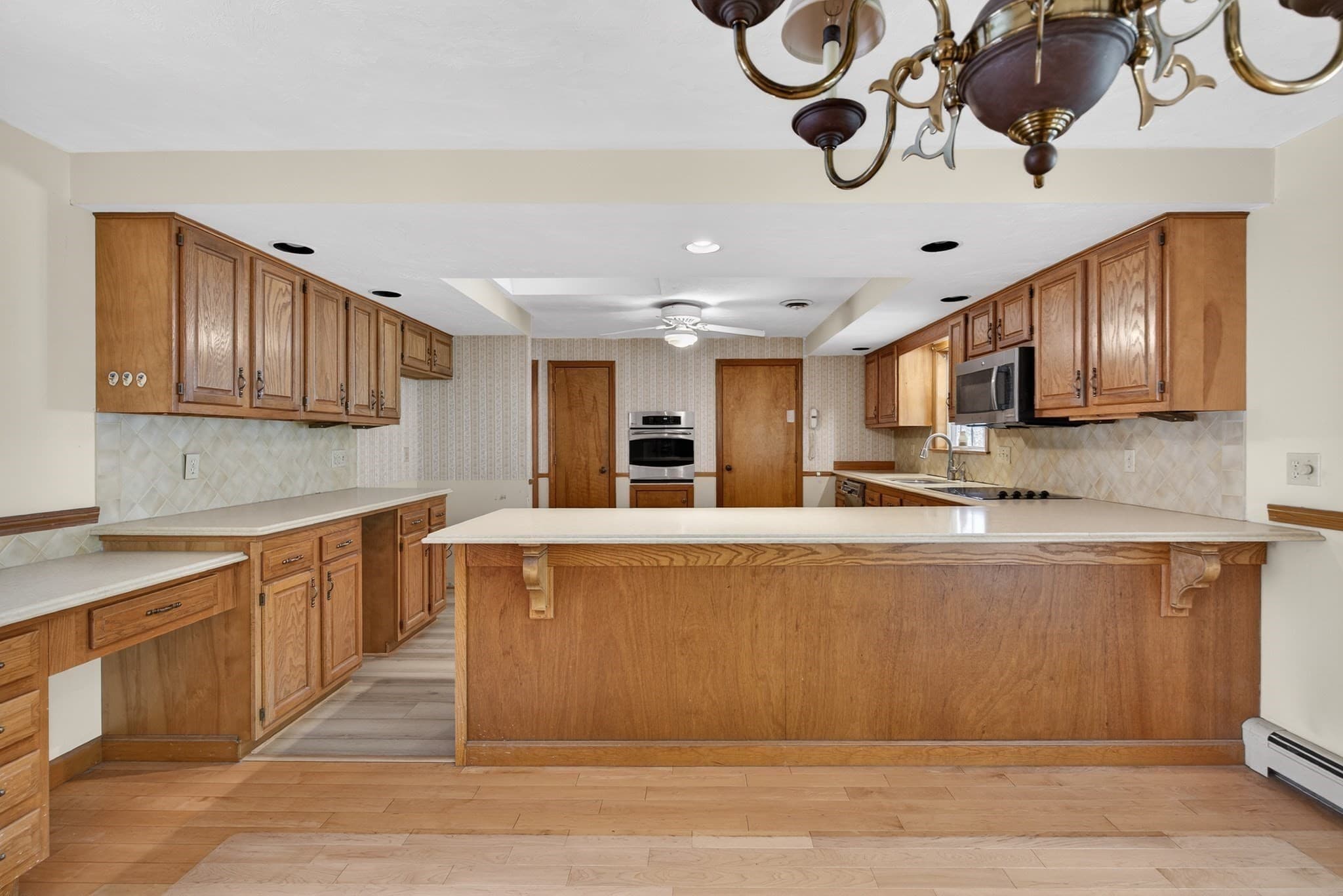 Single Family Residence at 532 Hill St, Raynham MA 02767, Raynham, photo 13 of 31