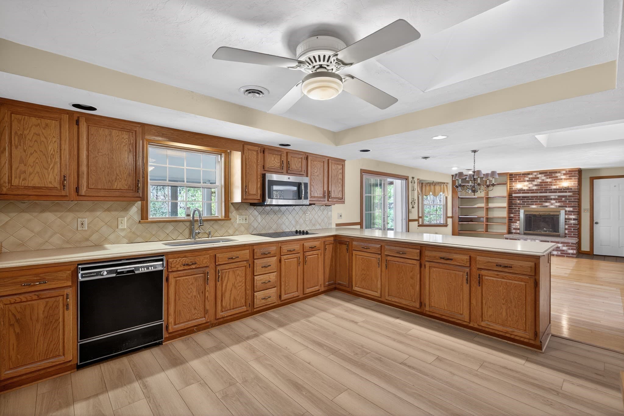 Single Family Residence at 532 Hill St, Raynham MA 02767, Raynham, photo 17 of 31