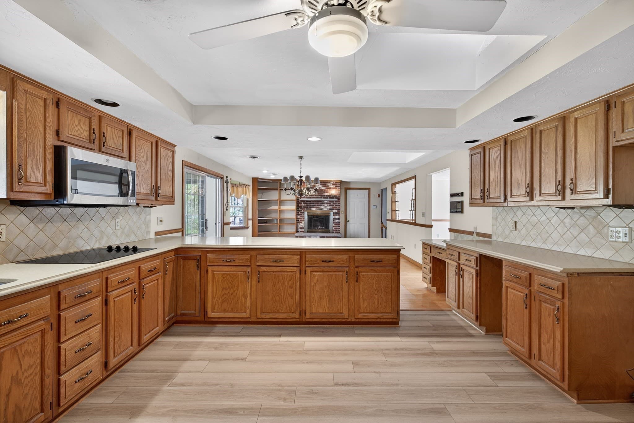 Single Family Residence at 532 Hill St, Raynham MA 02767, Raynham, photo 18 of 31