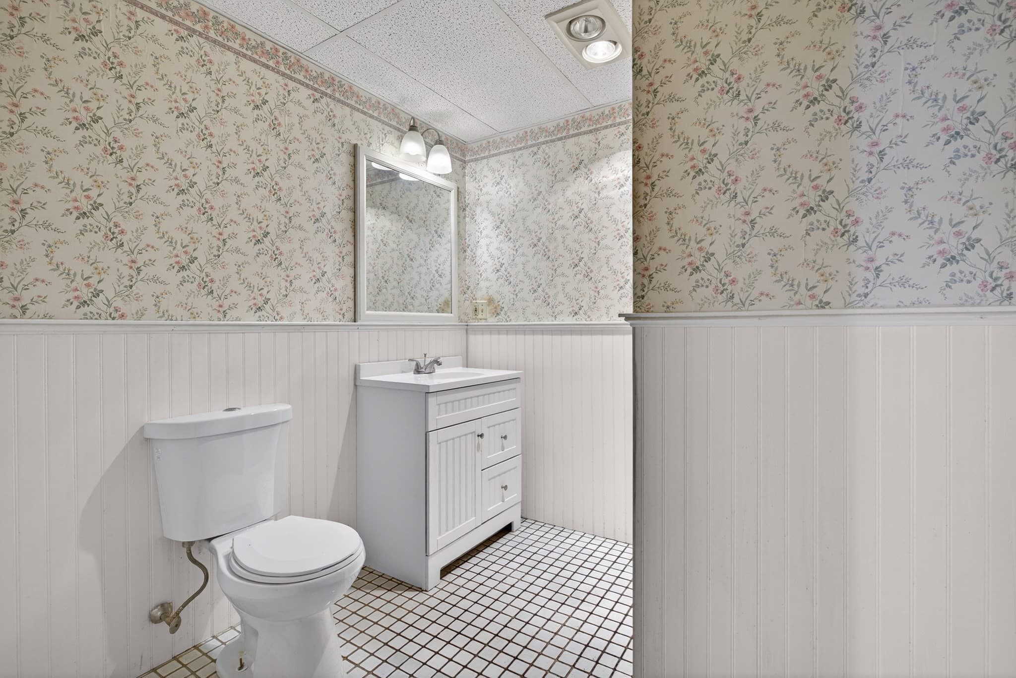 Single Family Residence at 532 Hill St, Raynham MA 02767, Raynham, photo 25 of 31
