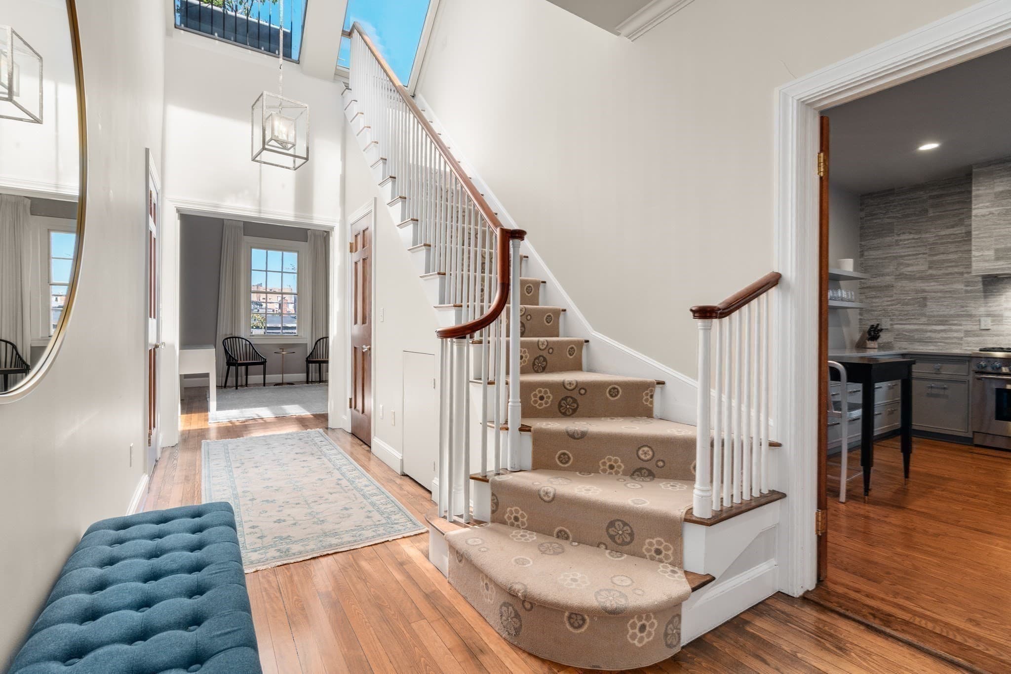 Condominium at 140 Mount Vernon PH, Boston MA 02108, Boston, photo 12 of 23