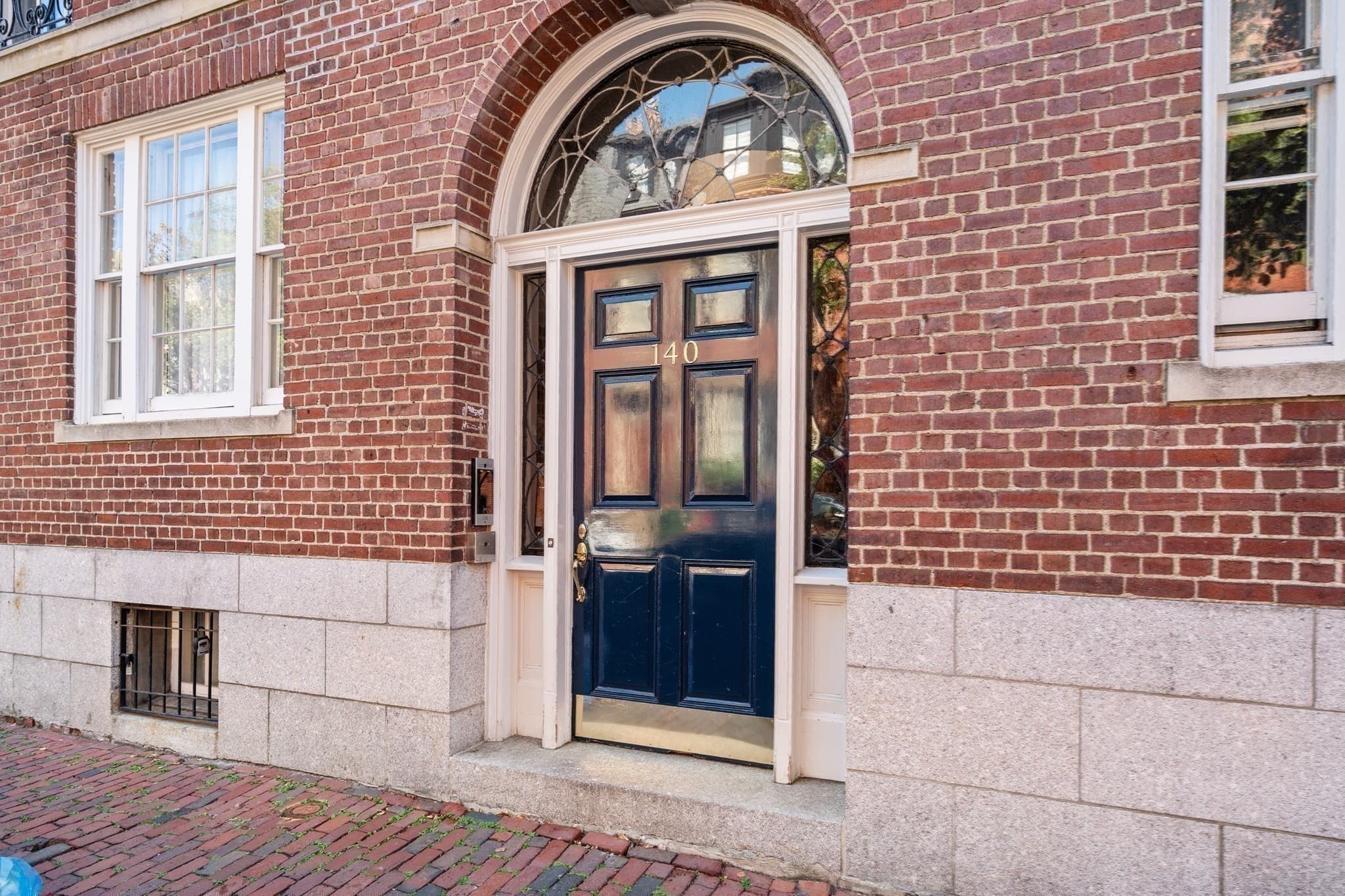 Condominium at 140 Mount Vernon PH, Boston MA 02108, Boston, photo 18 of 23