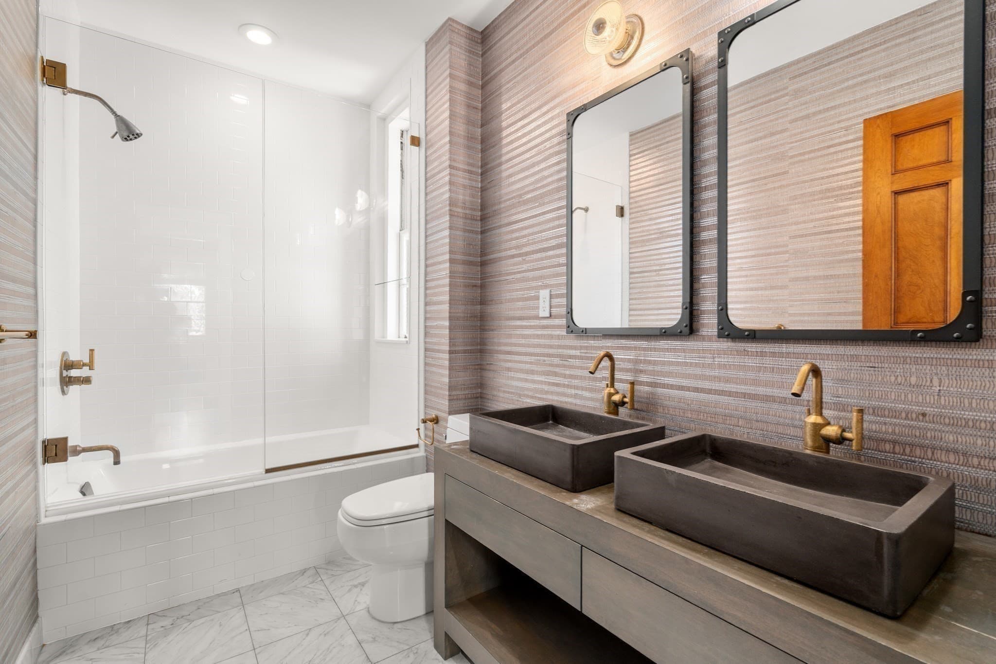 Condominium at 140 Mount Vernon PH, Boston MA 02108, Boston, photo 15 of 23