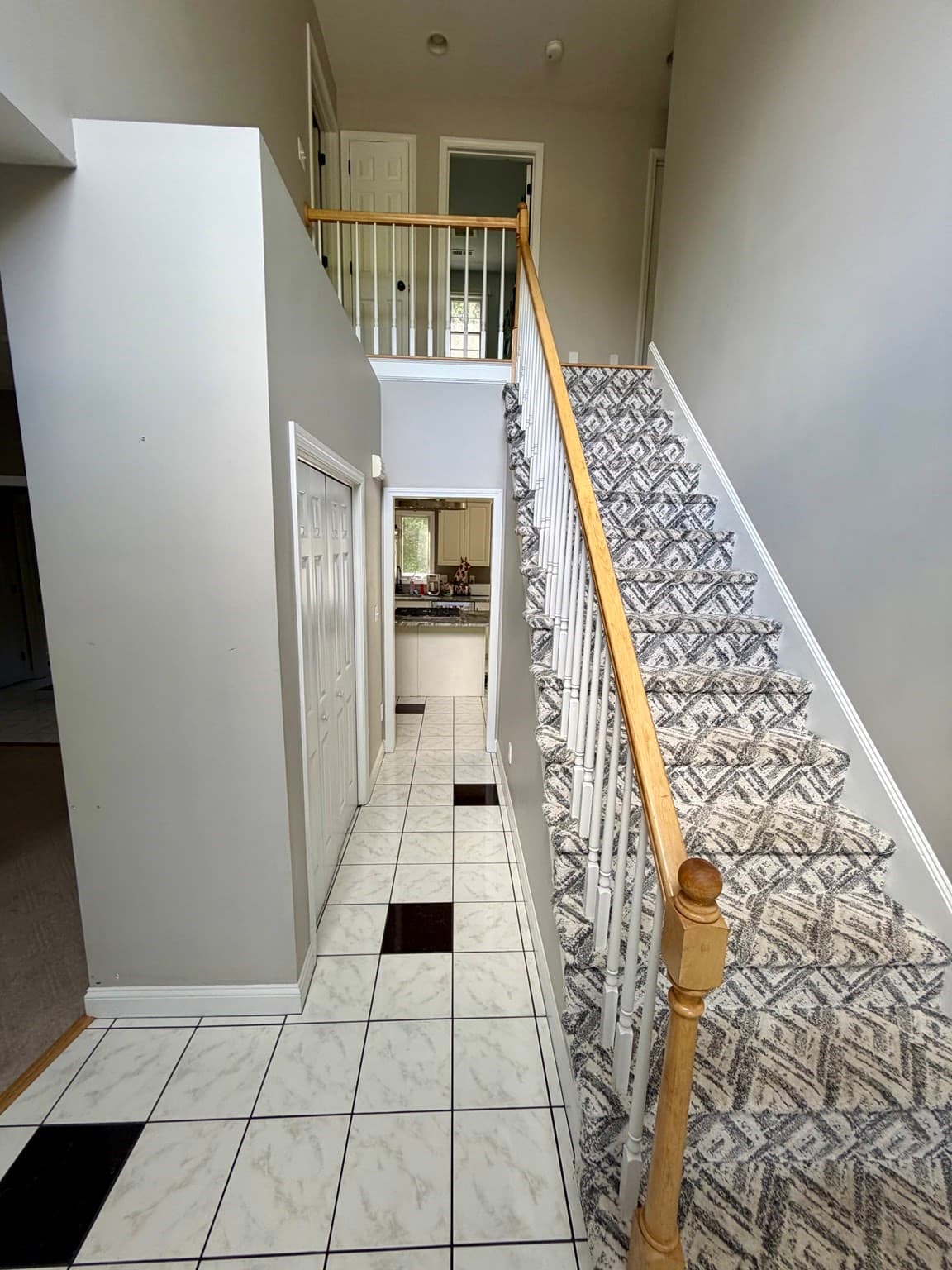 Single Family Residence at 24 Penniman Cir, Stoughton MA 02072, Stoughton, photo 4 of 27